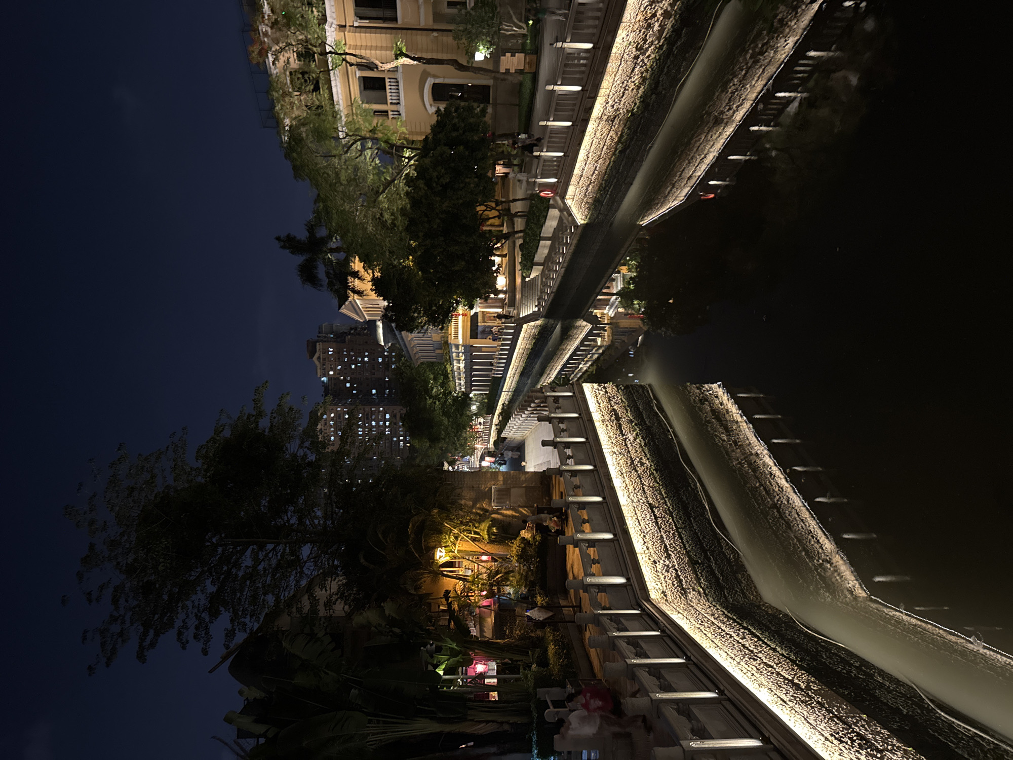 Nighttime waterway scenes documented in Liwan District, China