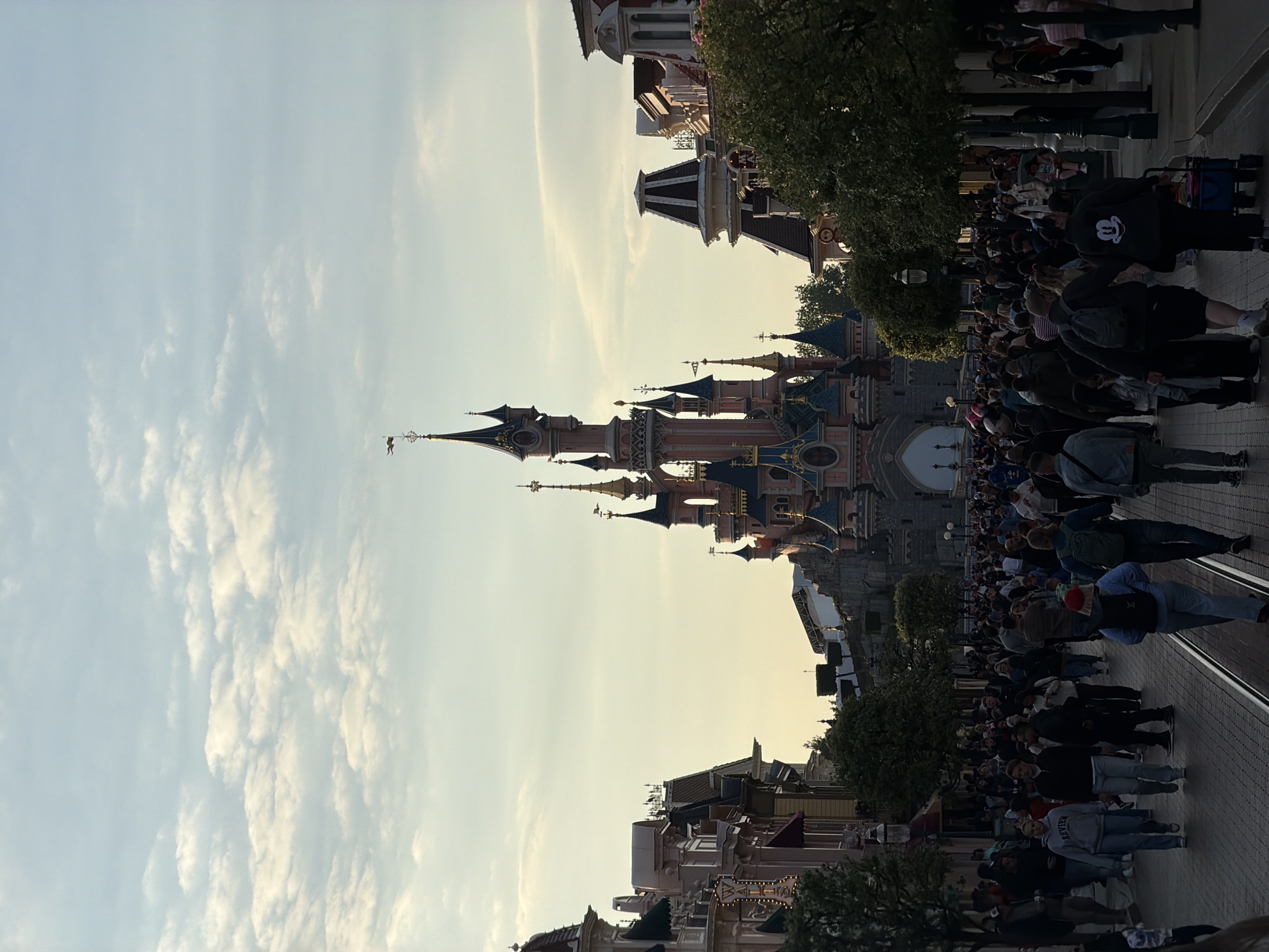 Large crowds gather at Disneyland Paris Main Street