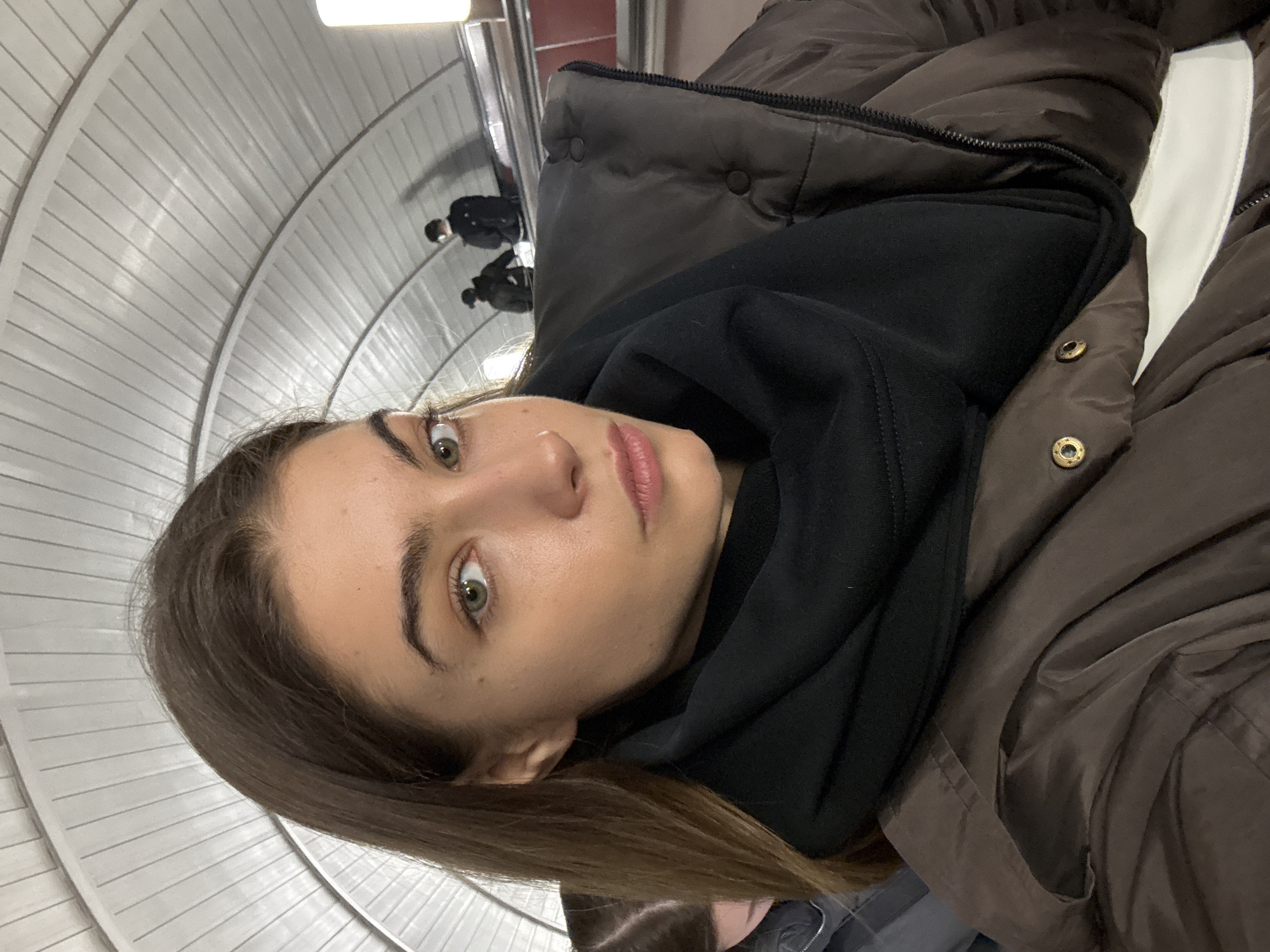 Woman spotted in Moscow metro station Monday morning