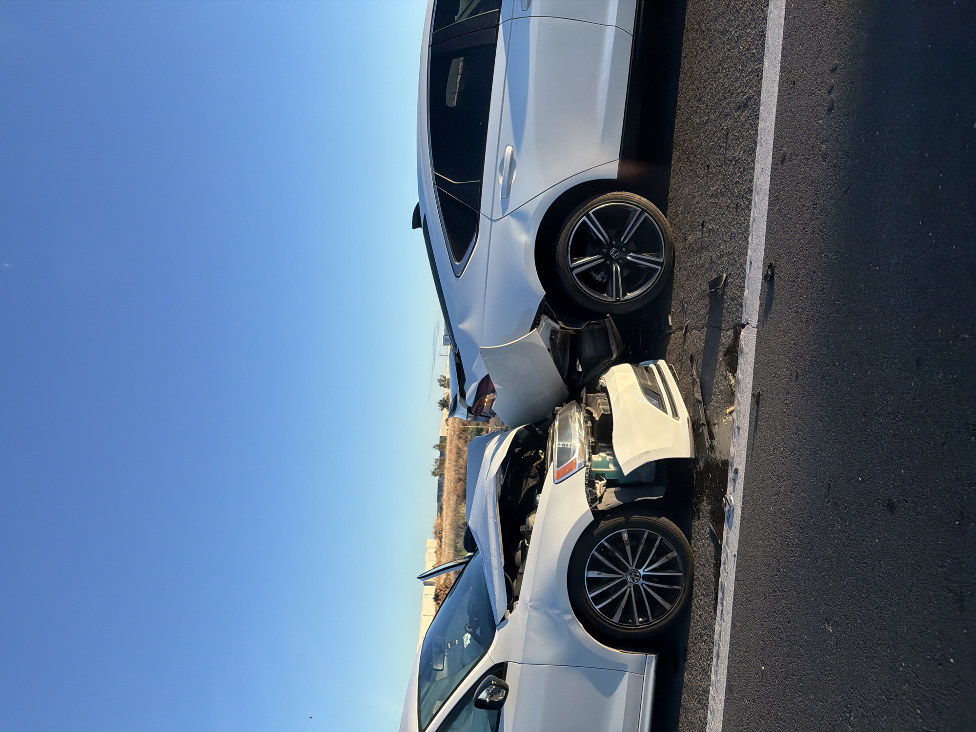 Two-car collision on Metro Air Parkway, Sacramento