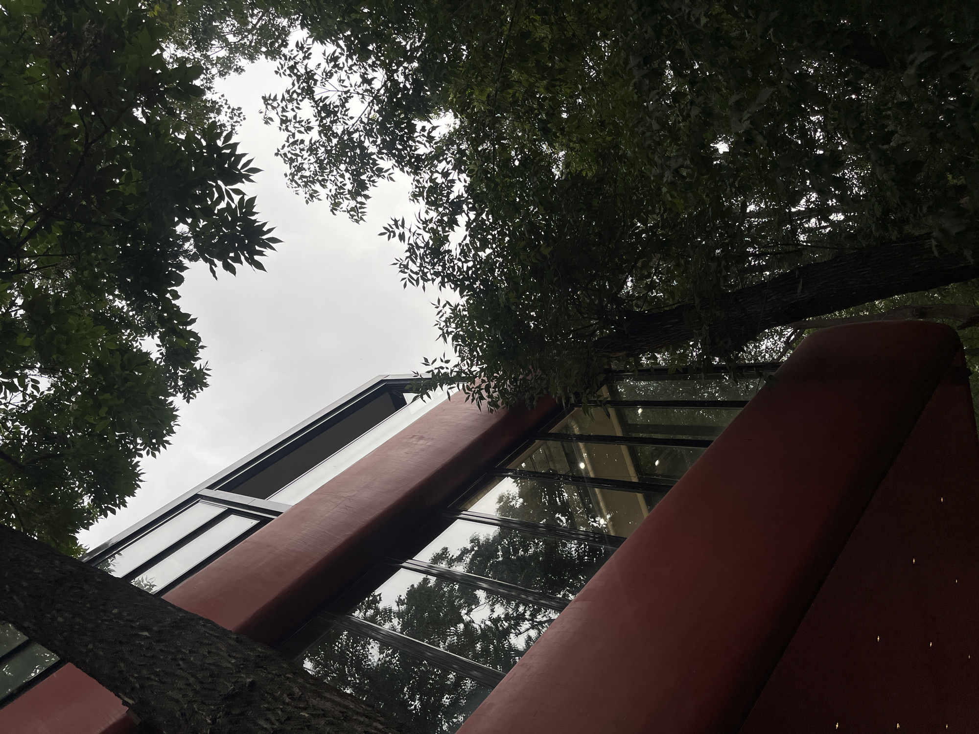 Afternoon at a red modernist café in Yerevan's greenery