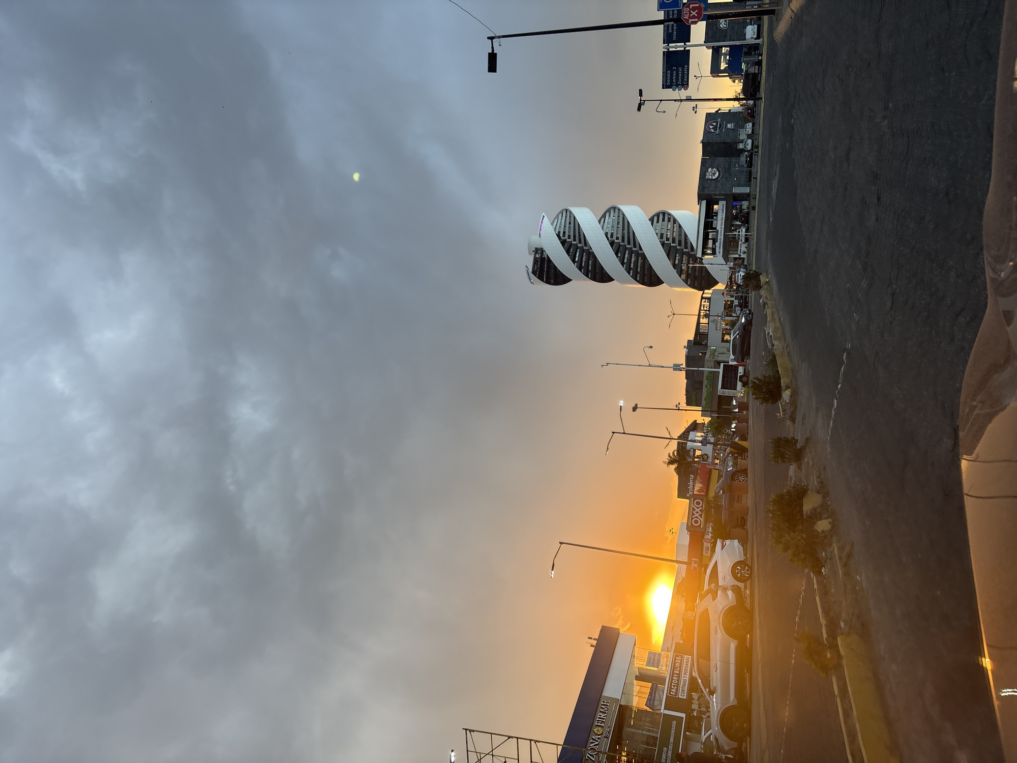 Dusk lighting captured across Puebla metropolitan area