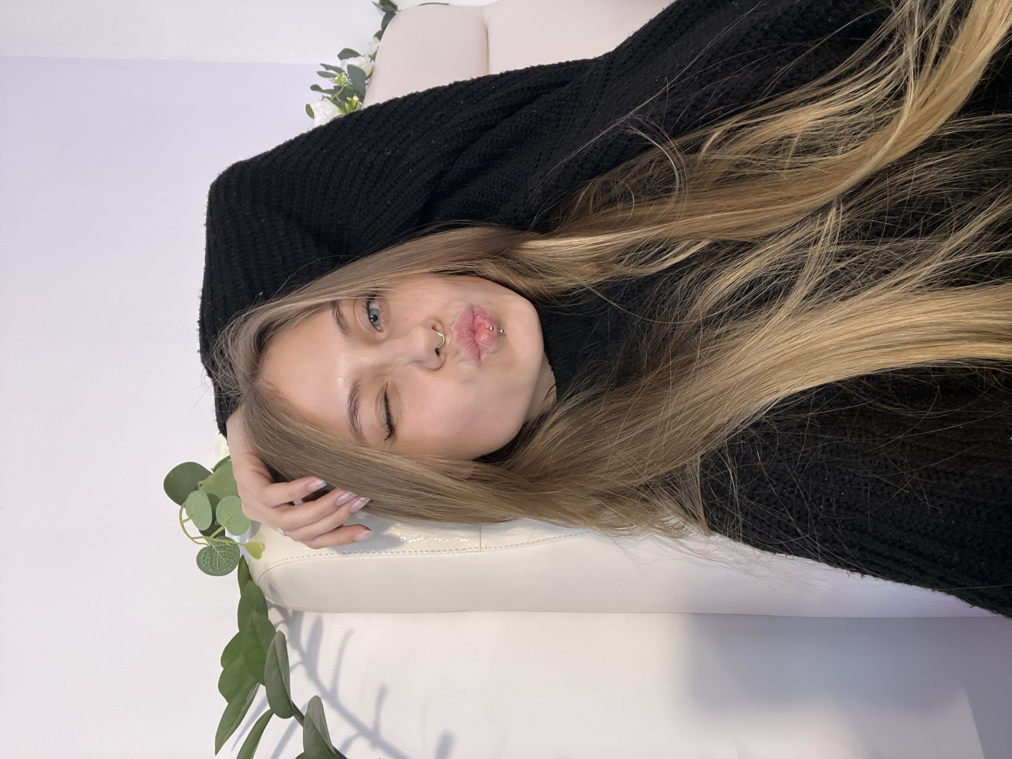 Casual indoor portraits captured in Фоки, Russia