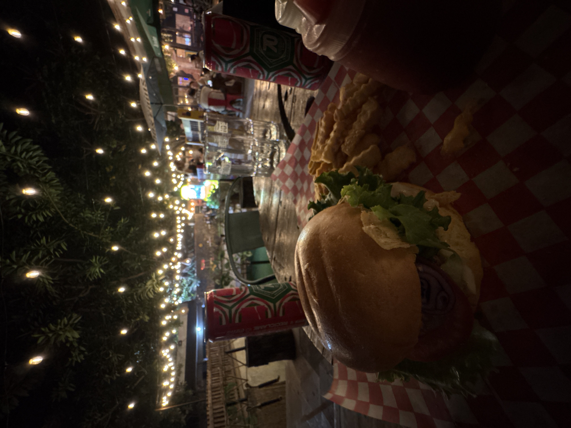 Late-night burger meal documented in Cuernavaca, Mexico