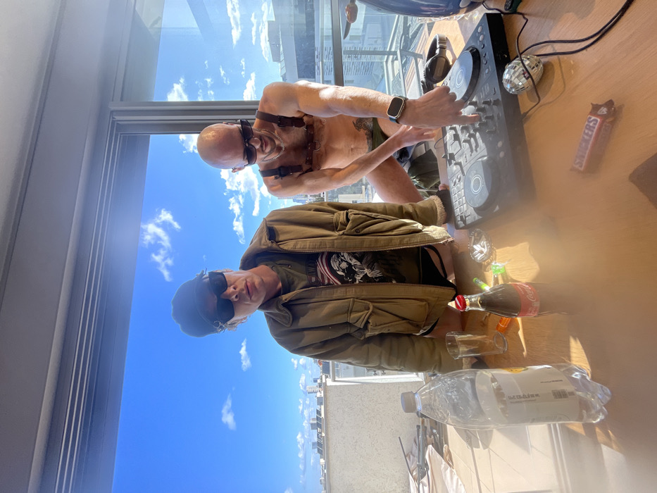 Morning sightings of individuals across Tel-Aviv locations