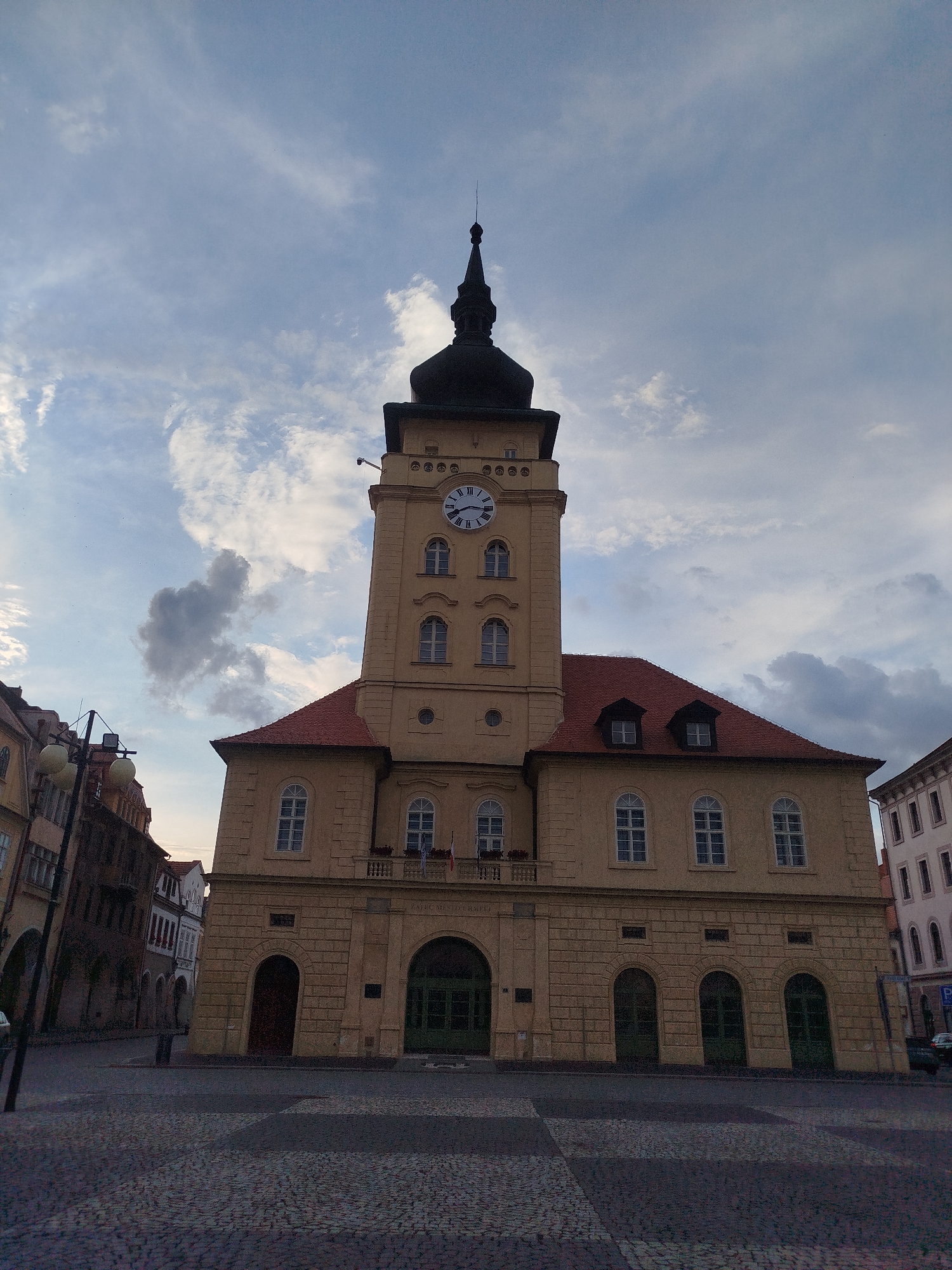Afternoon to dusk in a historic European town square