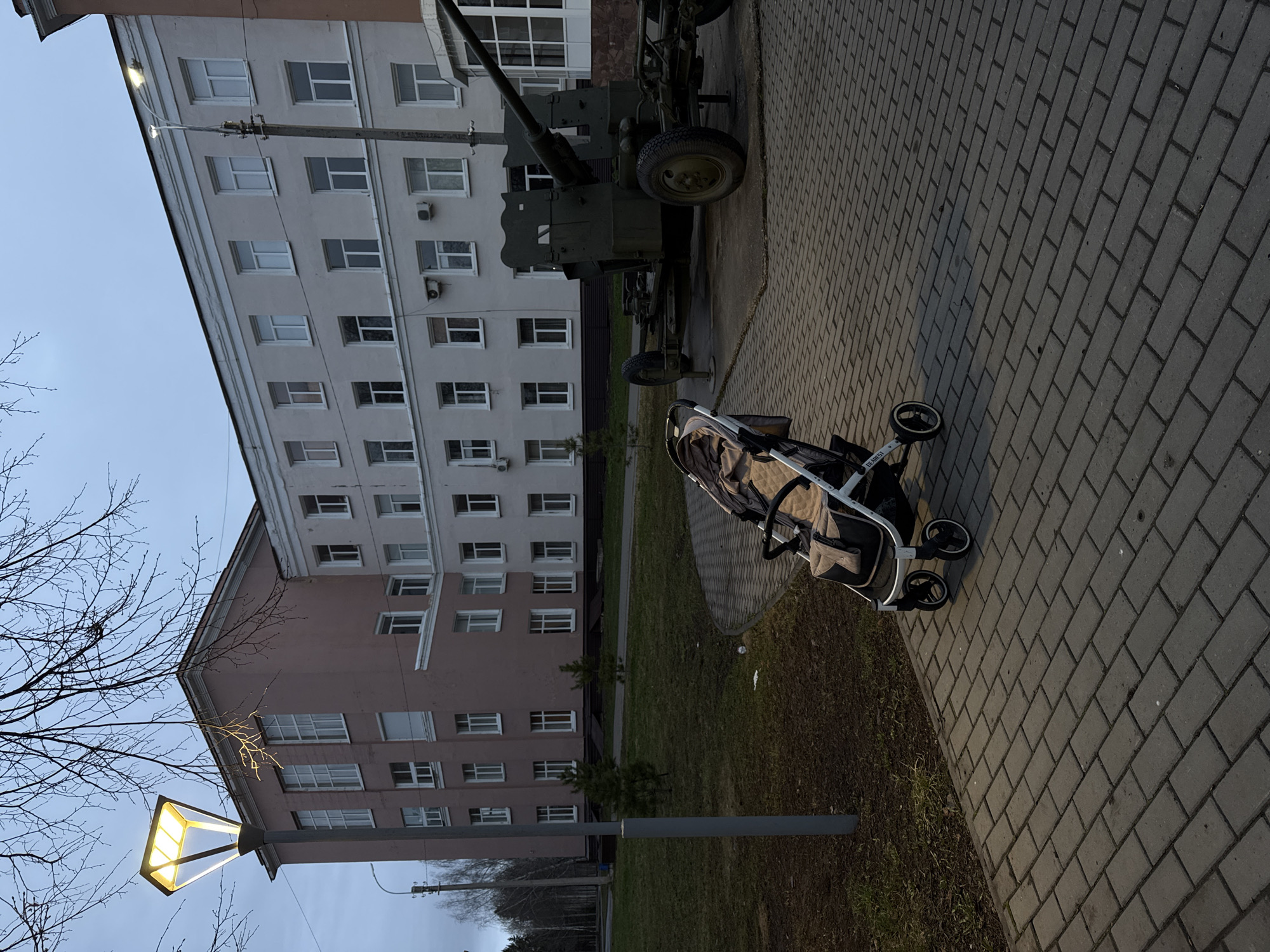 Families visit war memorial in Izhevsk during spring afternoon