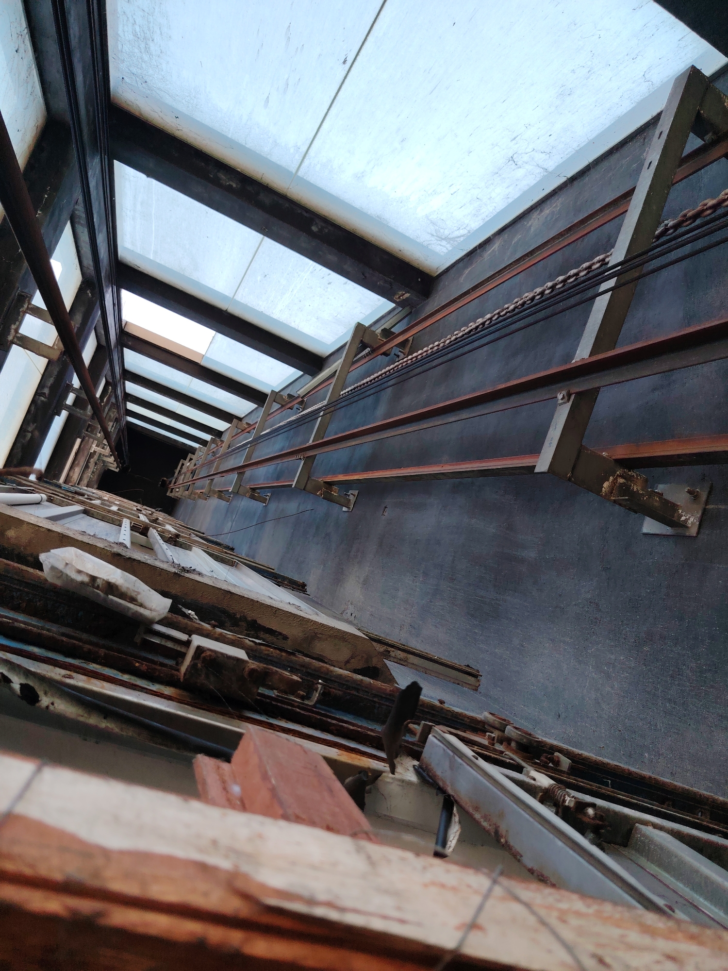 Urban explorer documents abandoned spaces and city scenes