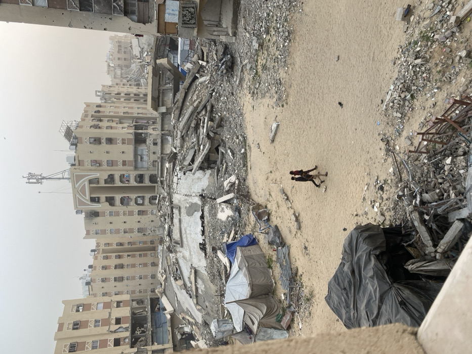 Extensive urban destruction documented across Khan Yunis residential areas