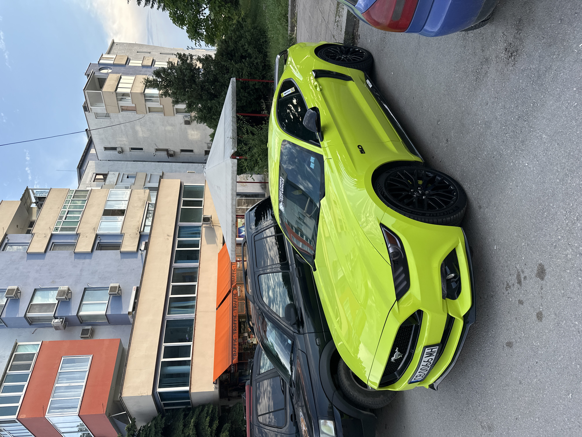 Neon green Ford Mustang spotted on Veliko Tarnovo streets