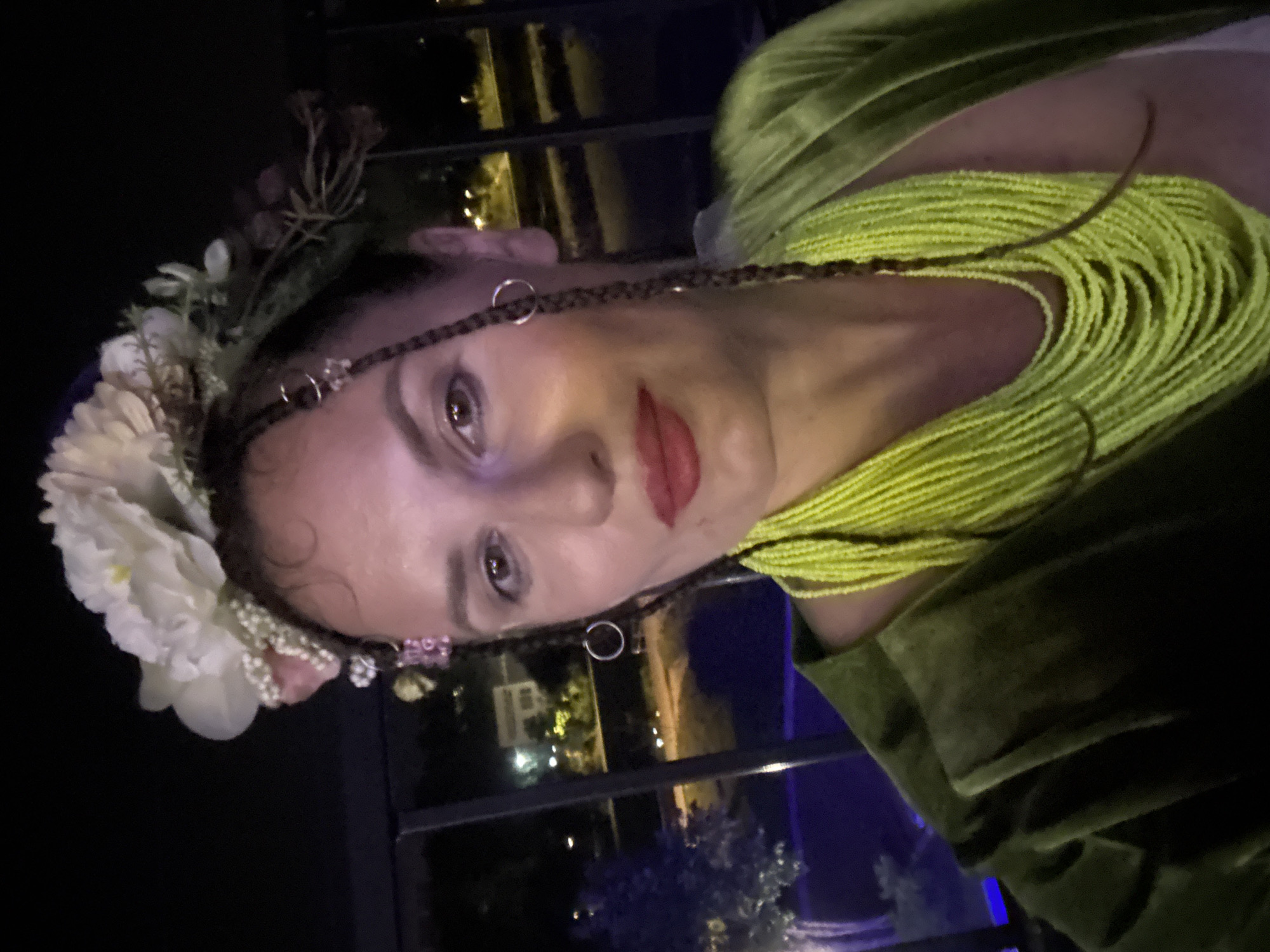 Dressed up on Khimki's waterfront on a summer night