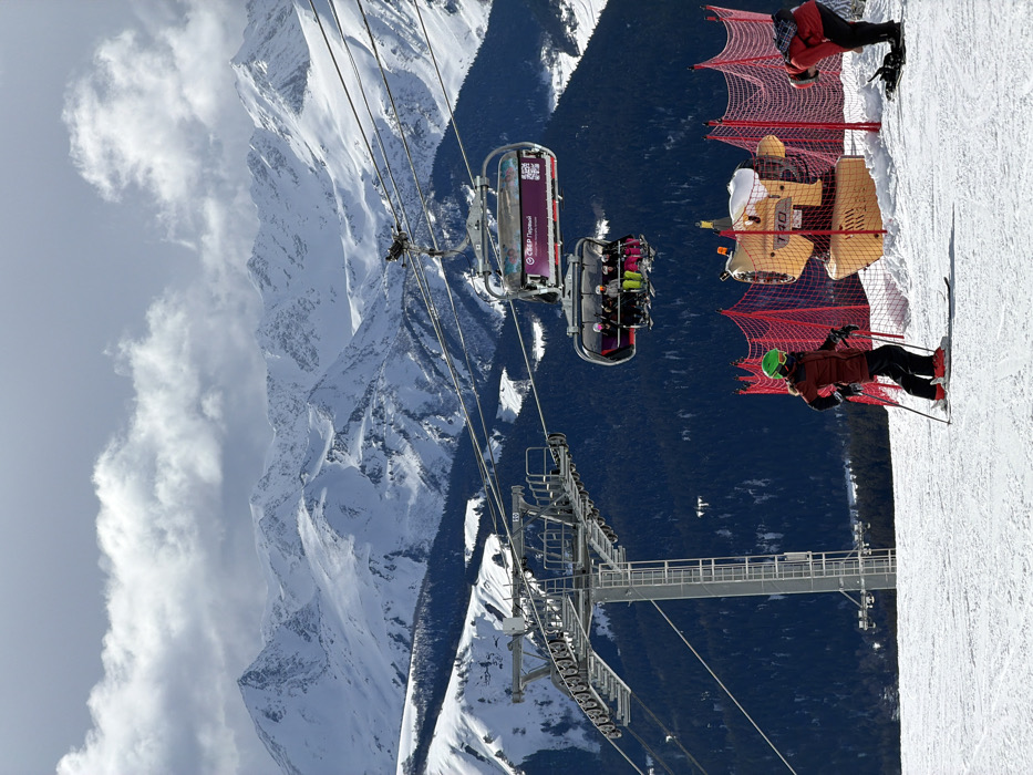 Skier spotted at Lunnaya Polyana resort under winter conditions