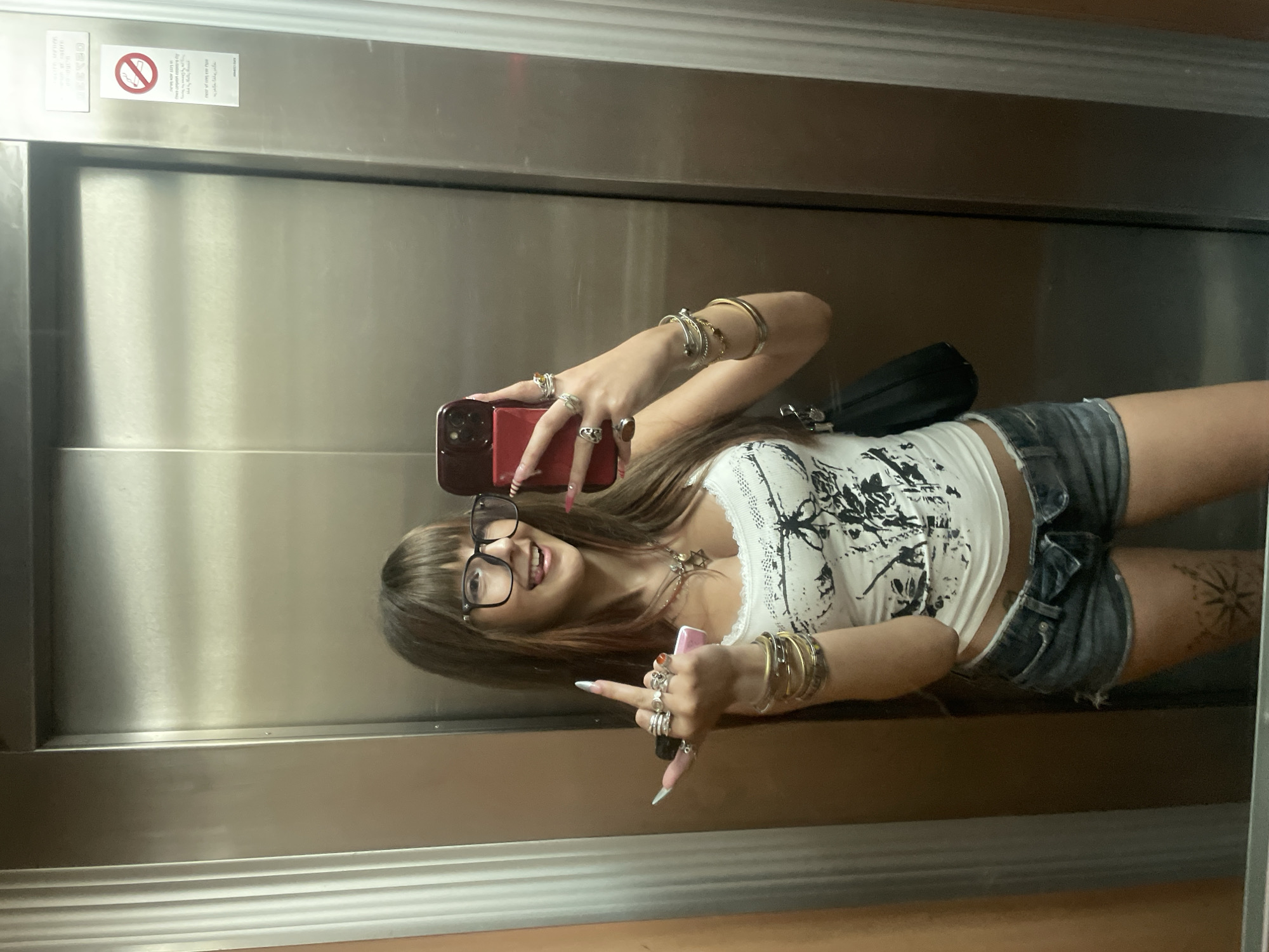 Quick selfie session in Petah Tikva, elevator and outdoors