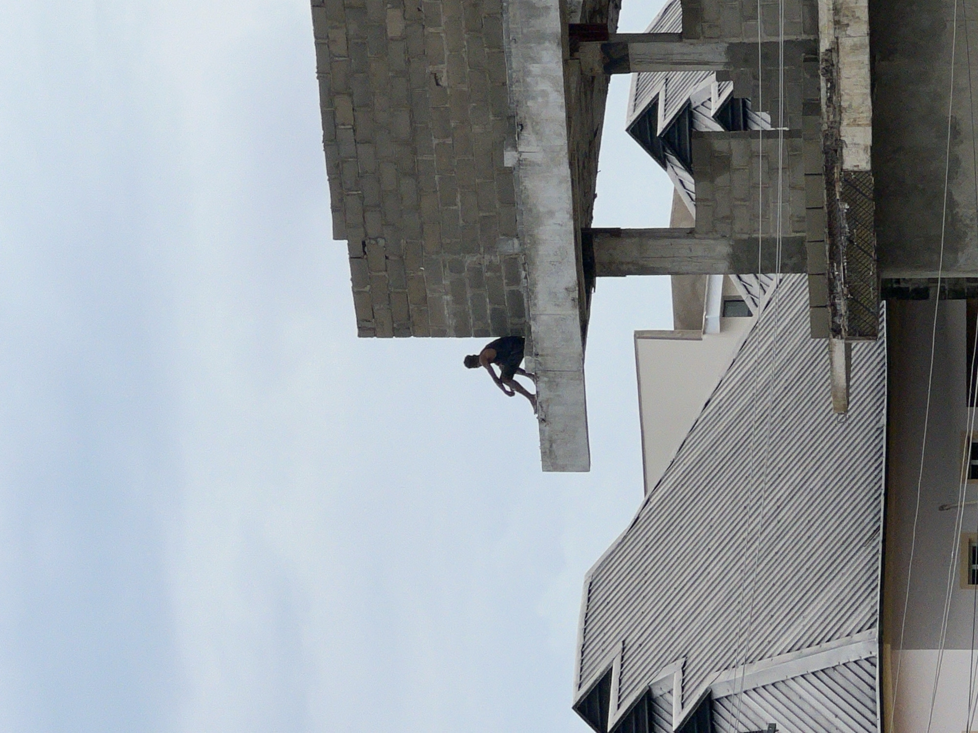 Construction work continues at Igboefon building site amid safety concerns