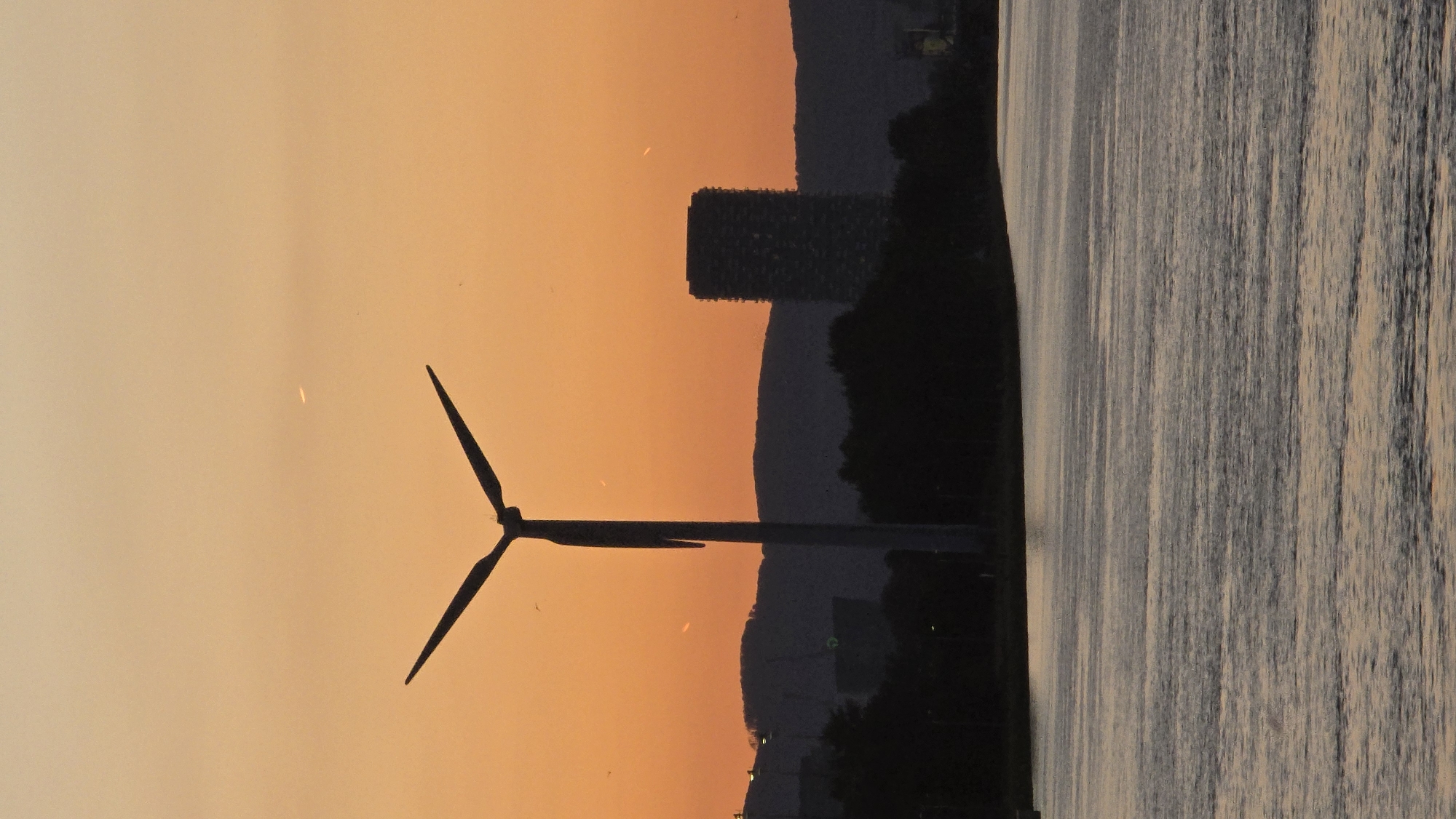 Evening twilight scenes documented along Vienna's Danube River