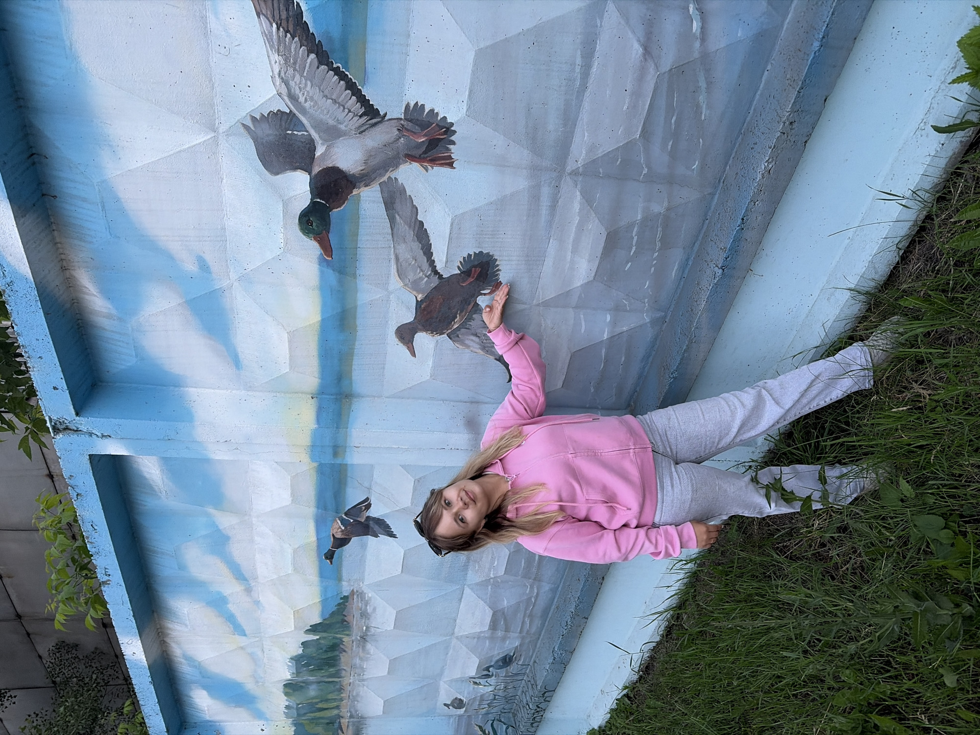 Couple documents outdoor art tour in Chaikovsky, Russia