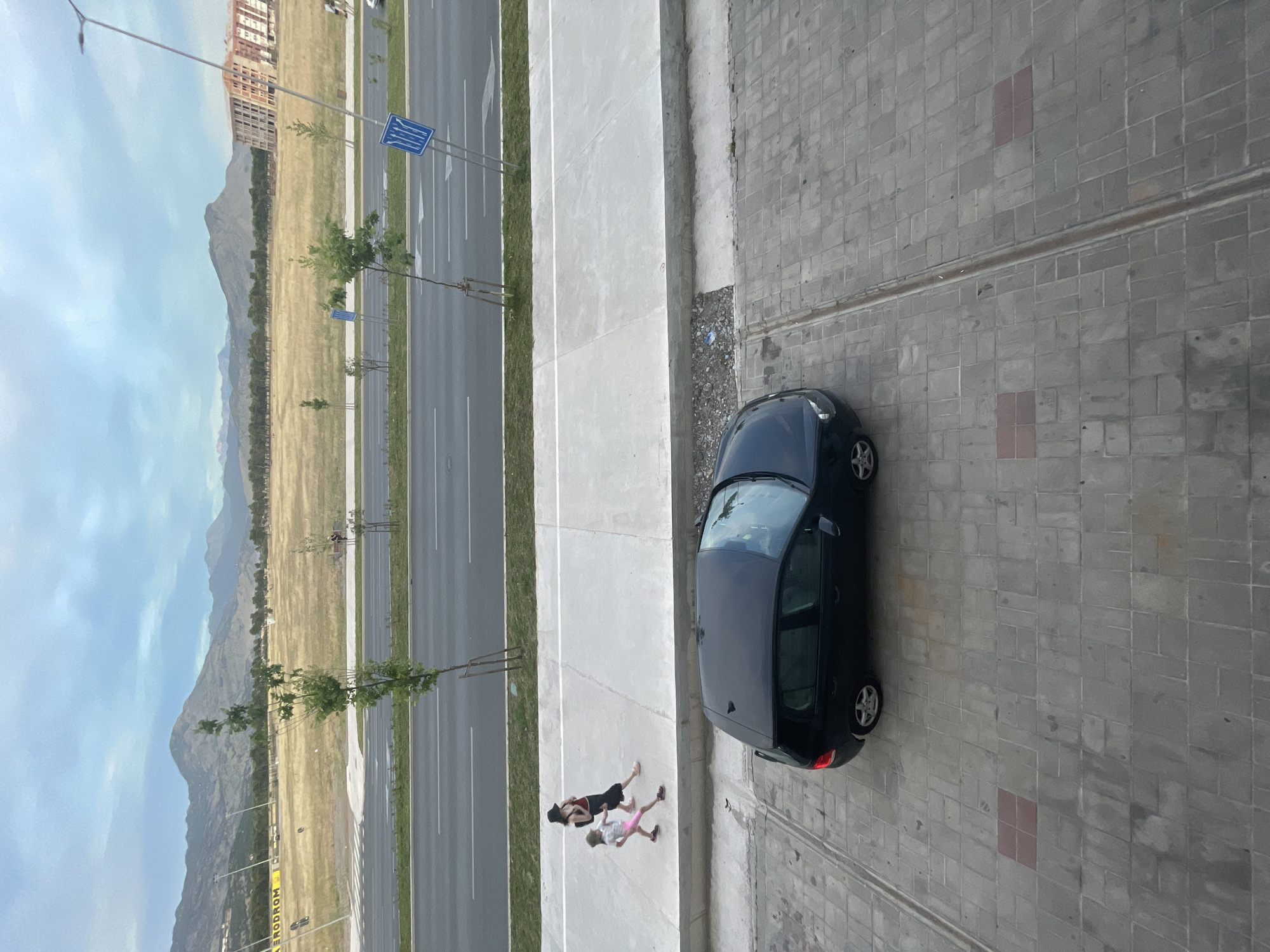 Podgorica apartment and neighborhood walk near old airport district