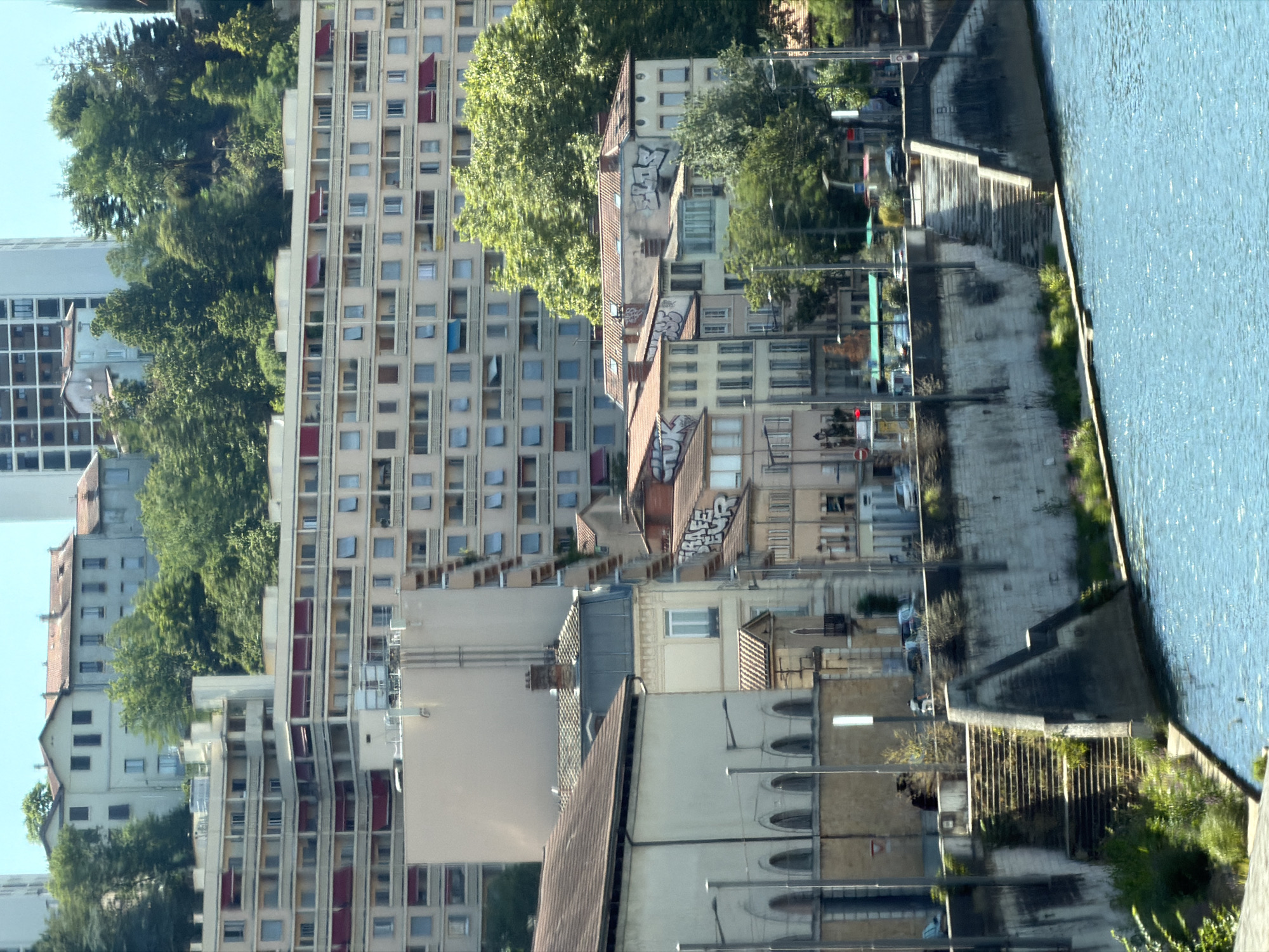 Rhône riverfront views along Quai Saint-Vincent, Lyon