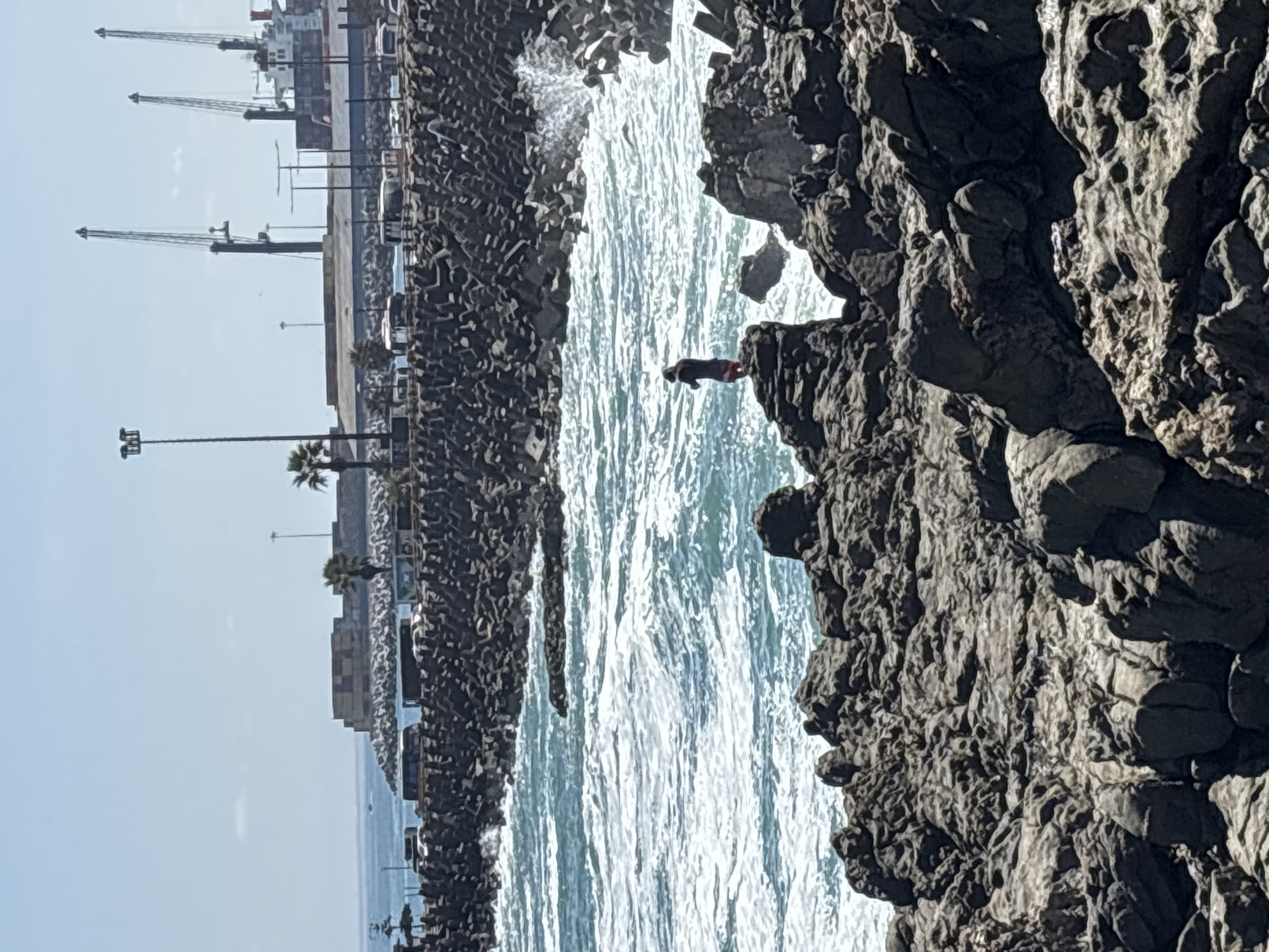 Witness documents Arica coastal views during afternoon in Chile