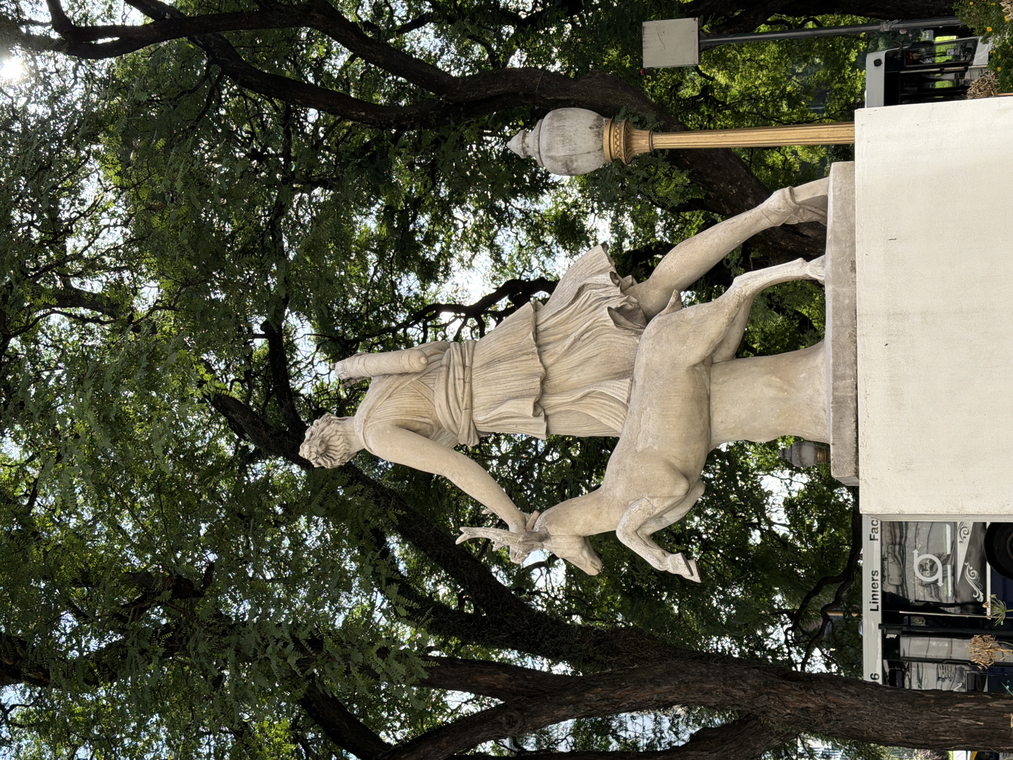 Buenos Aires landmarks documented: Diana statue, ornate gates observed