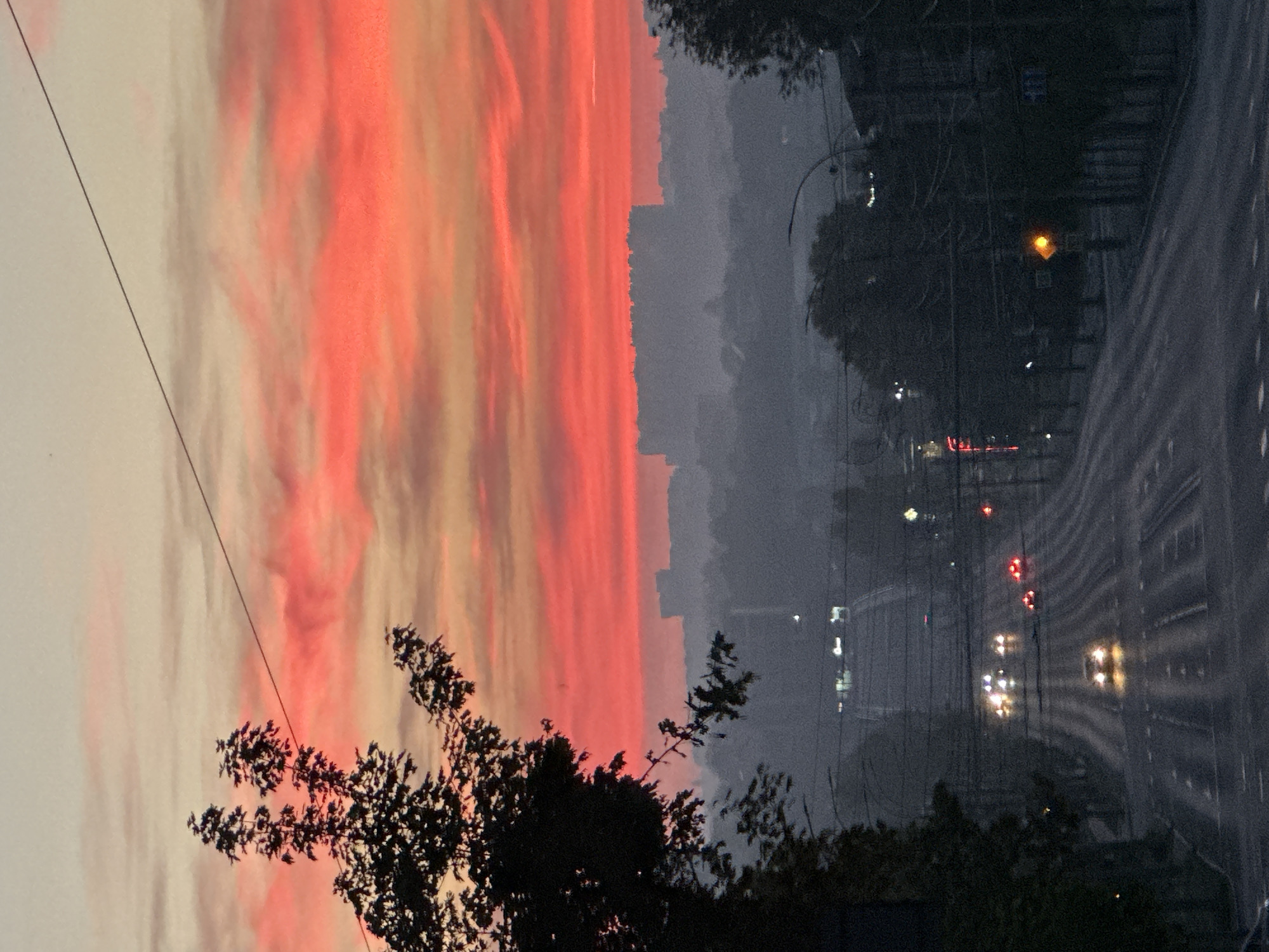 Dramatic sunset captured across Chișinău streets in 15 memories