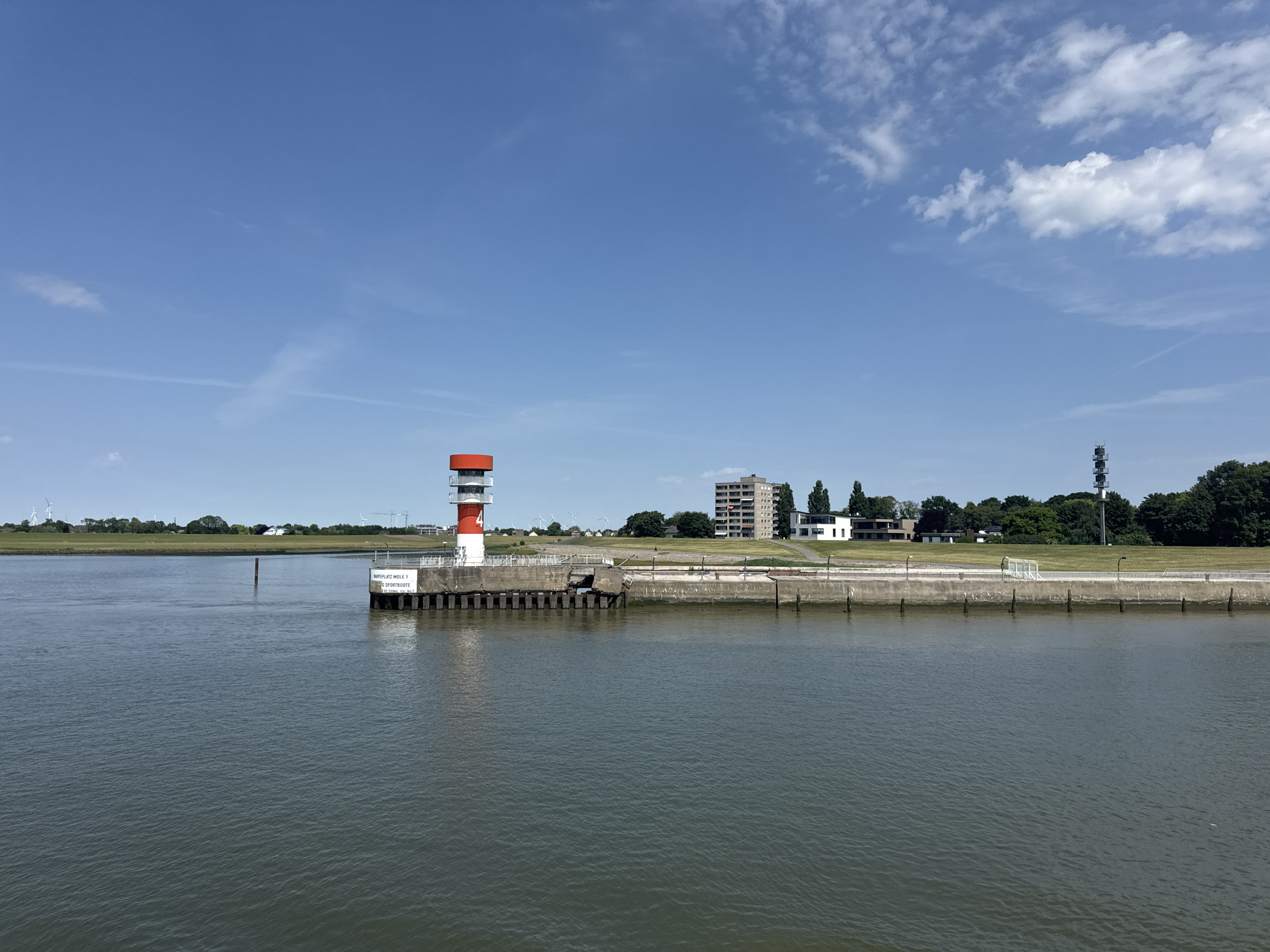 Calm morning on the Elbe River at Brunsbüttel