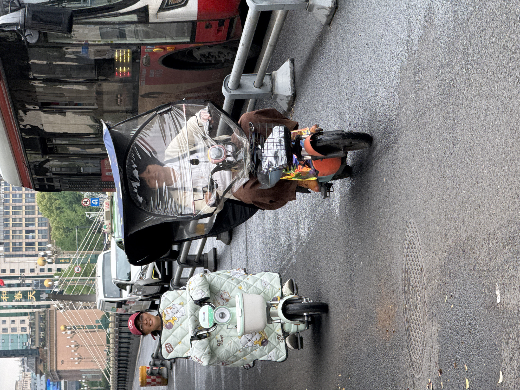 Morning street life captured across Qingyang District, China