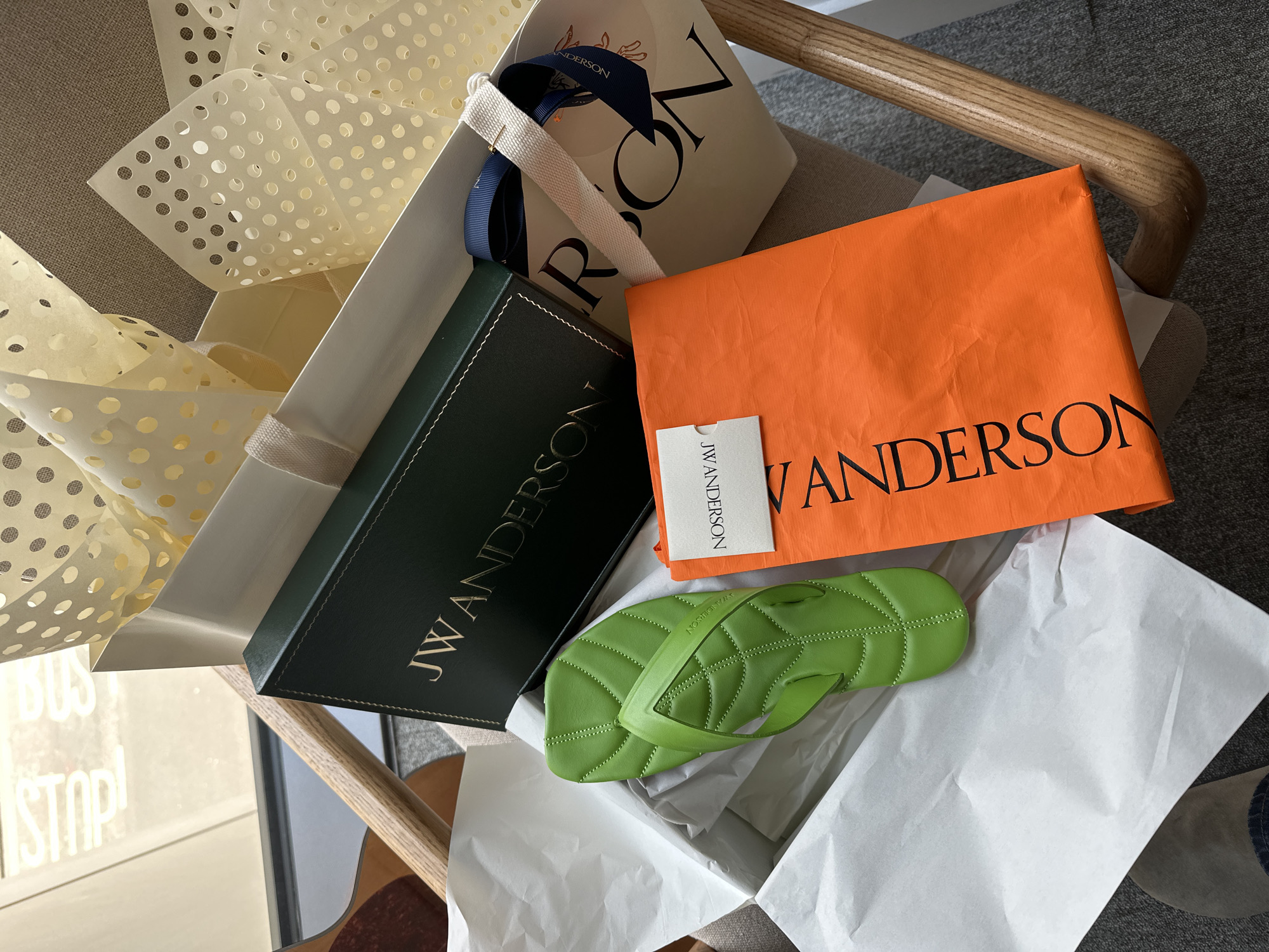 London shopper documents JW Anderson purchases near Buckingham Palace
