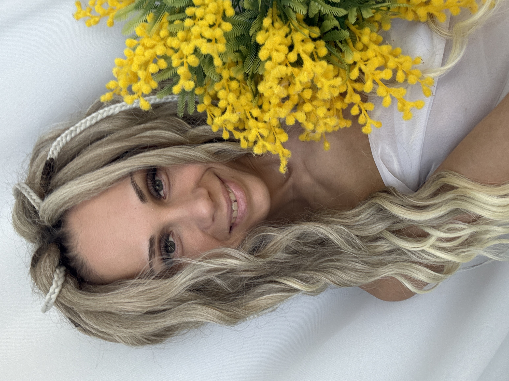 Photo session with braided blonde woman in Rusanovo
