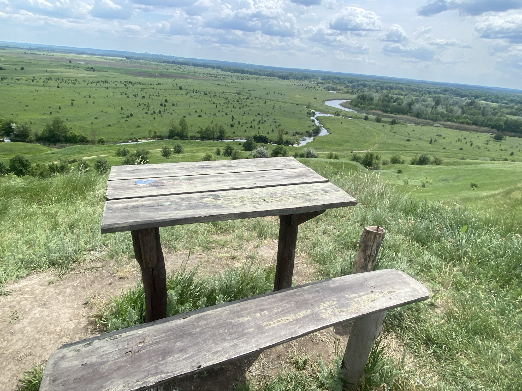 Witness documents scenic overlook of Ukrainian countryside near Ustyvytsia