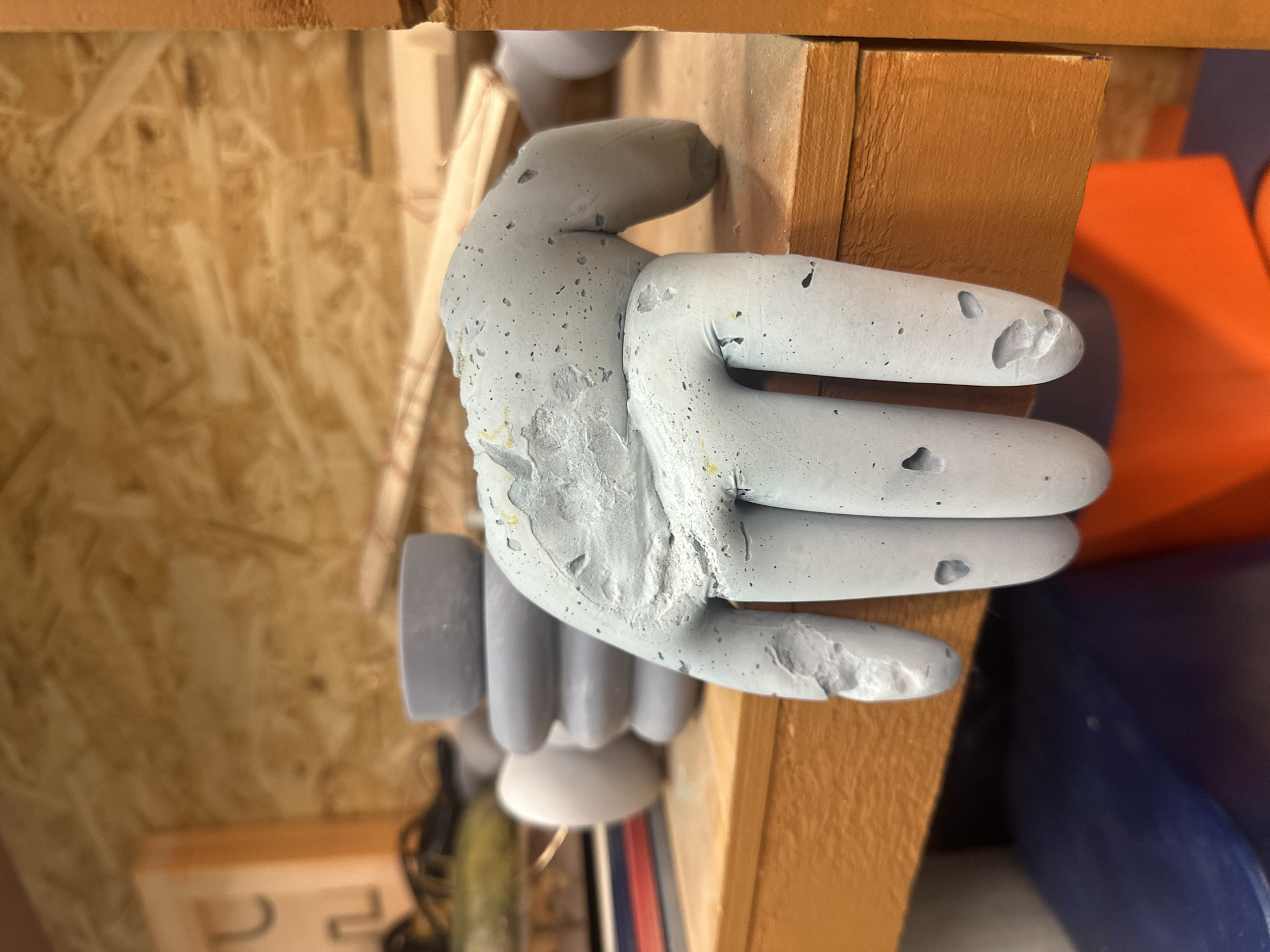 Woodworking project with concrete sculptures documented in Moscow