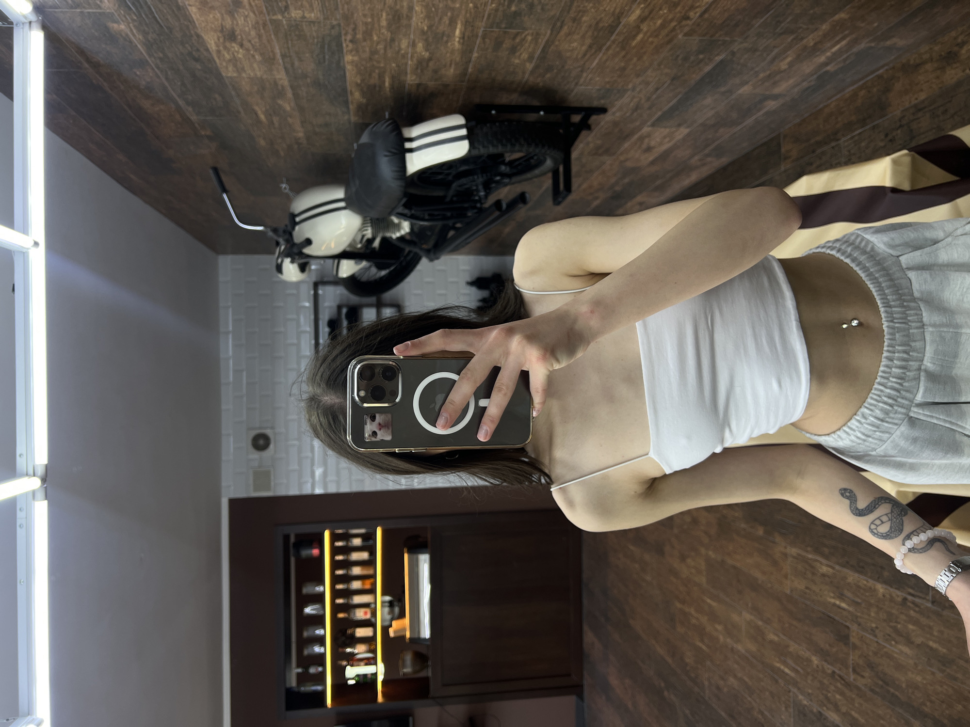 Woman takes morning selfies at multiple locations in Ternopil
