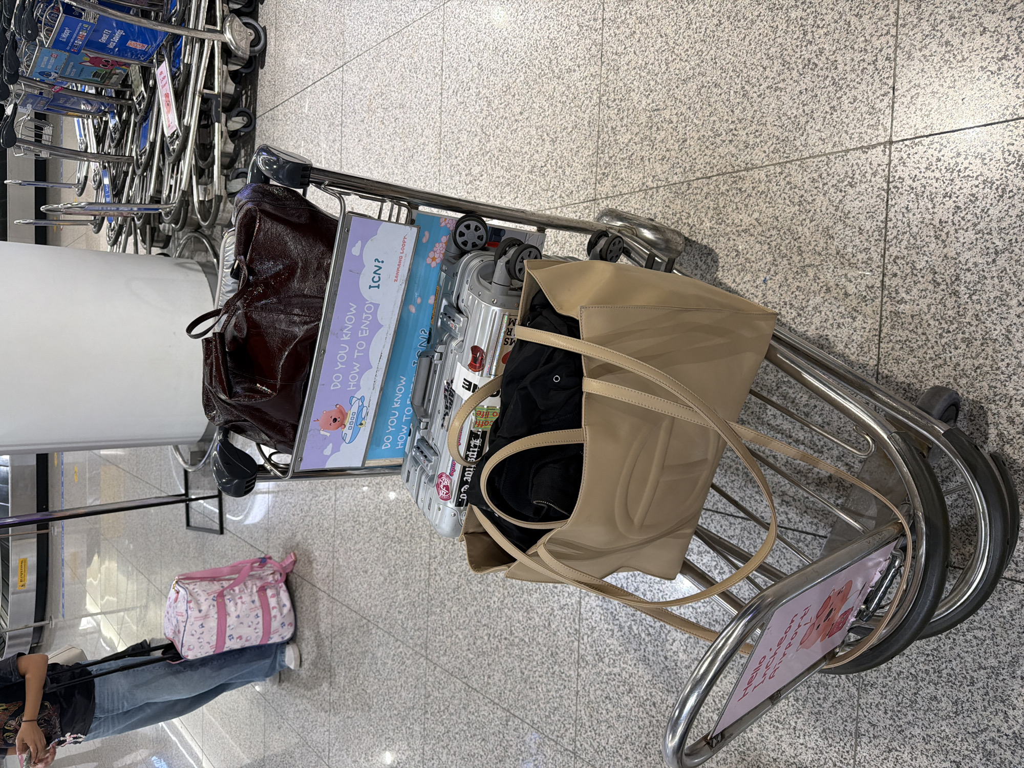 Morning airport scenes documented at Incheon International
