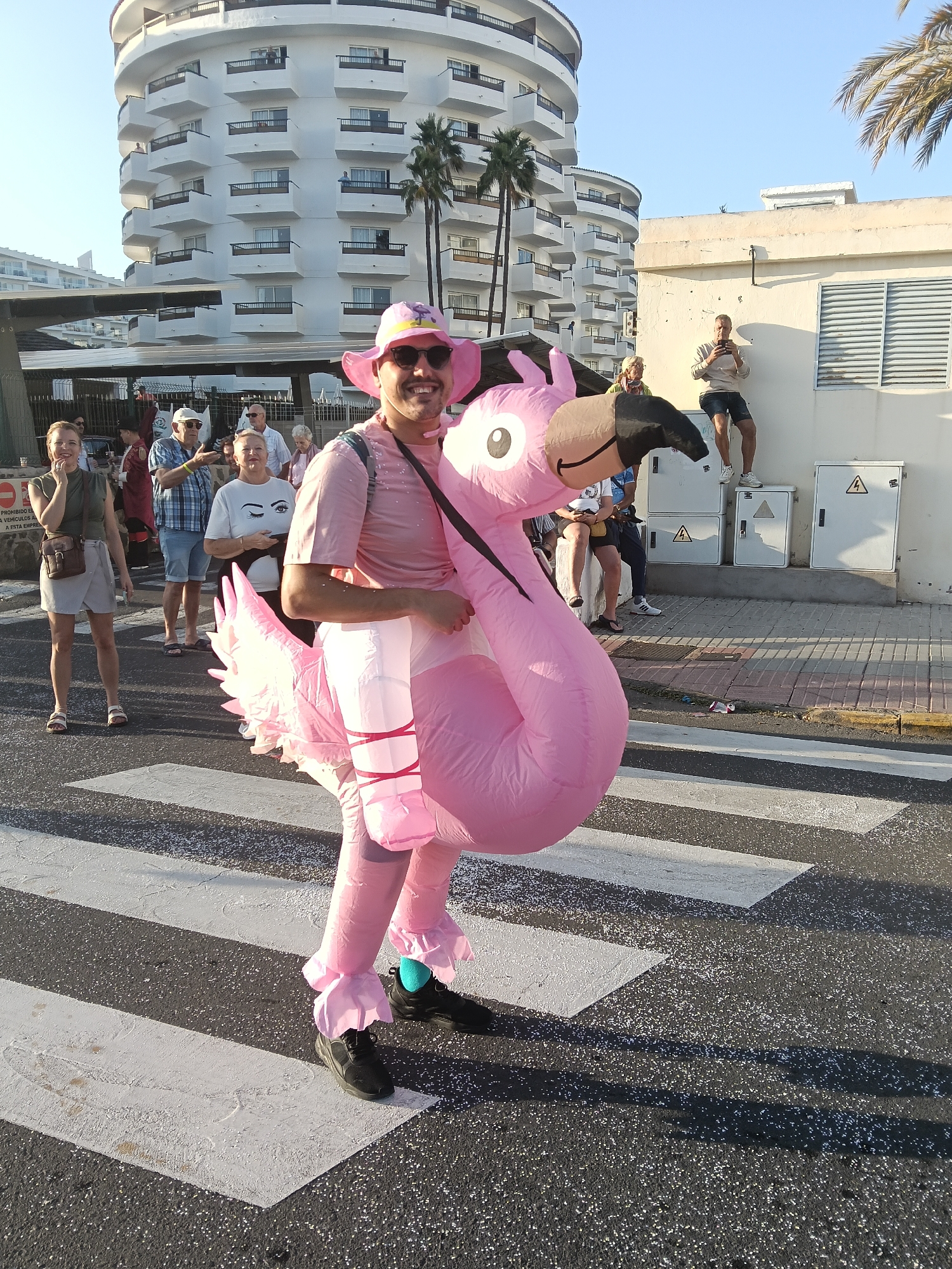Carnival Maspalomas 2026 parade celebrates with elaborate floats, costumes