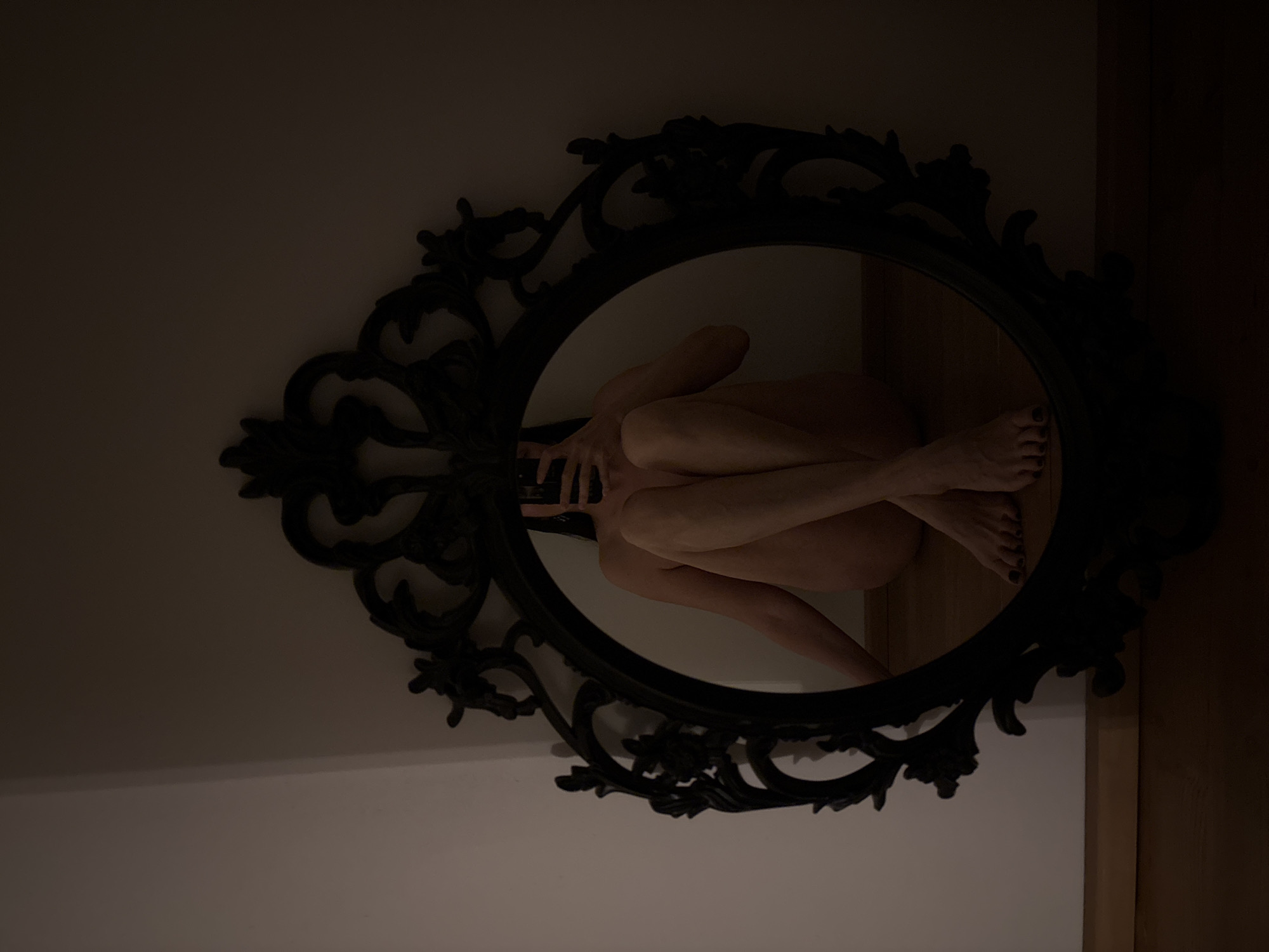 Indoor acrobatics and jumping captured in Chaikovsky apartments