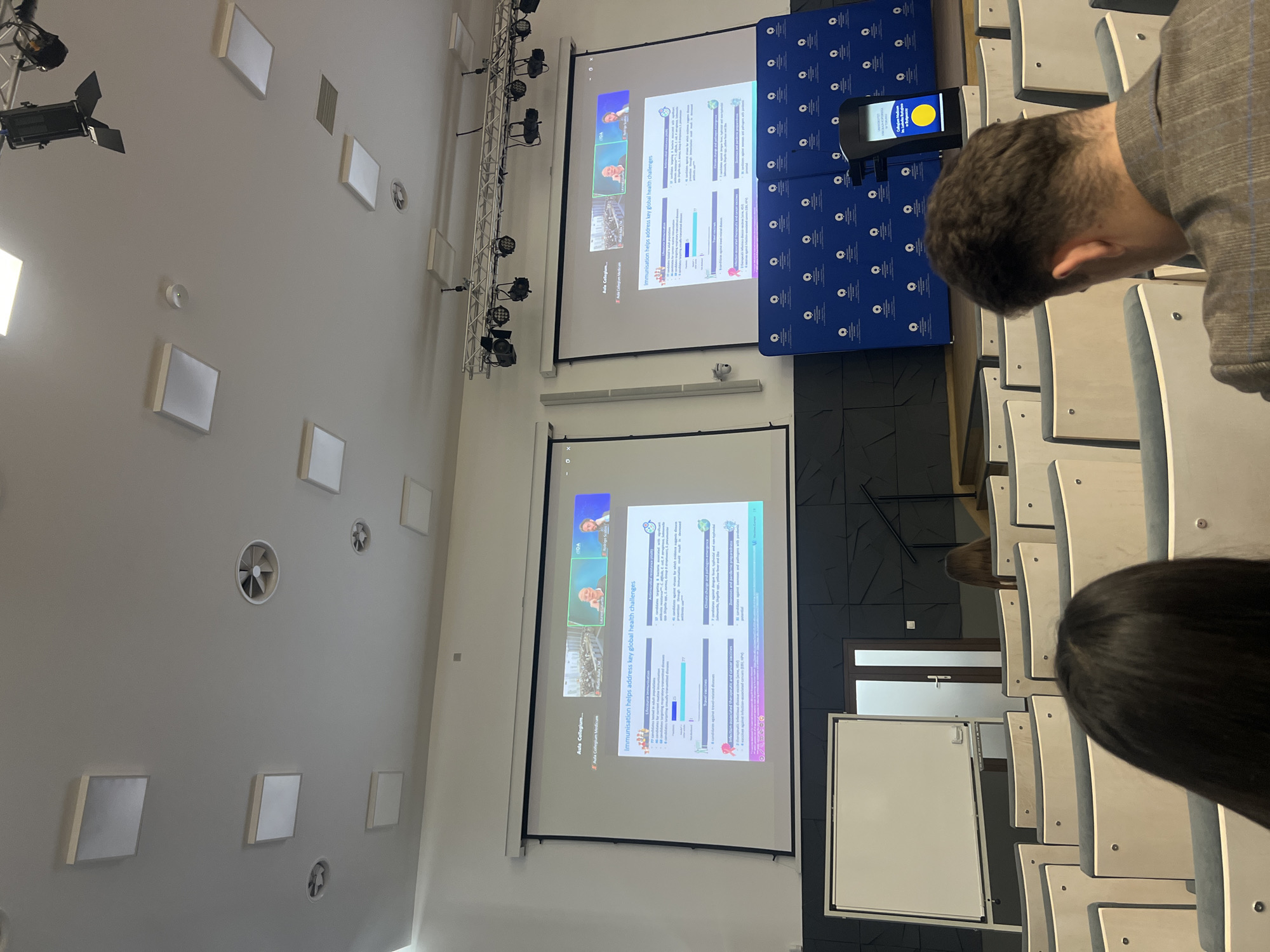 Medical college hosts presentation with remote speakers in Bydgoszcz