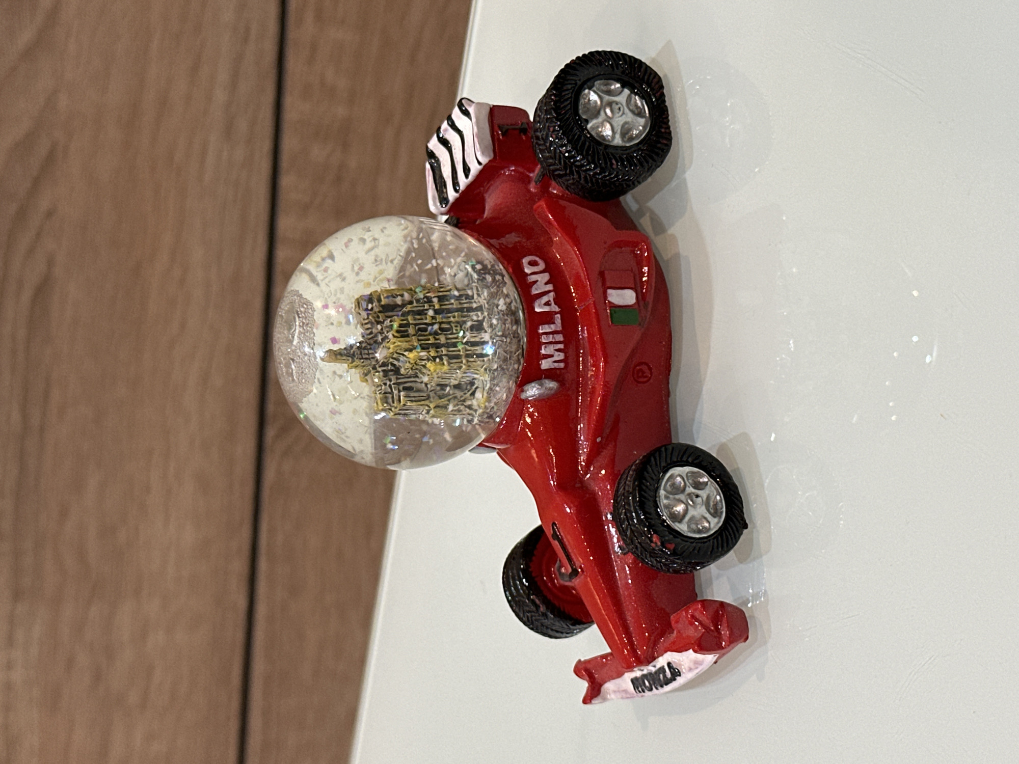Personal memorabilia documented in Bulgarian home includes Italian souvenirs
