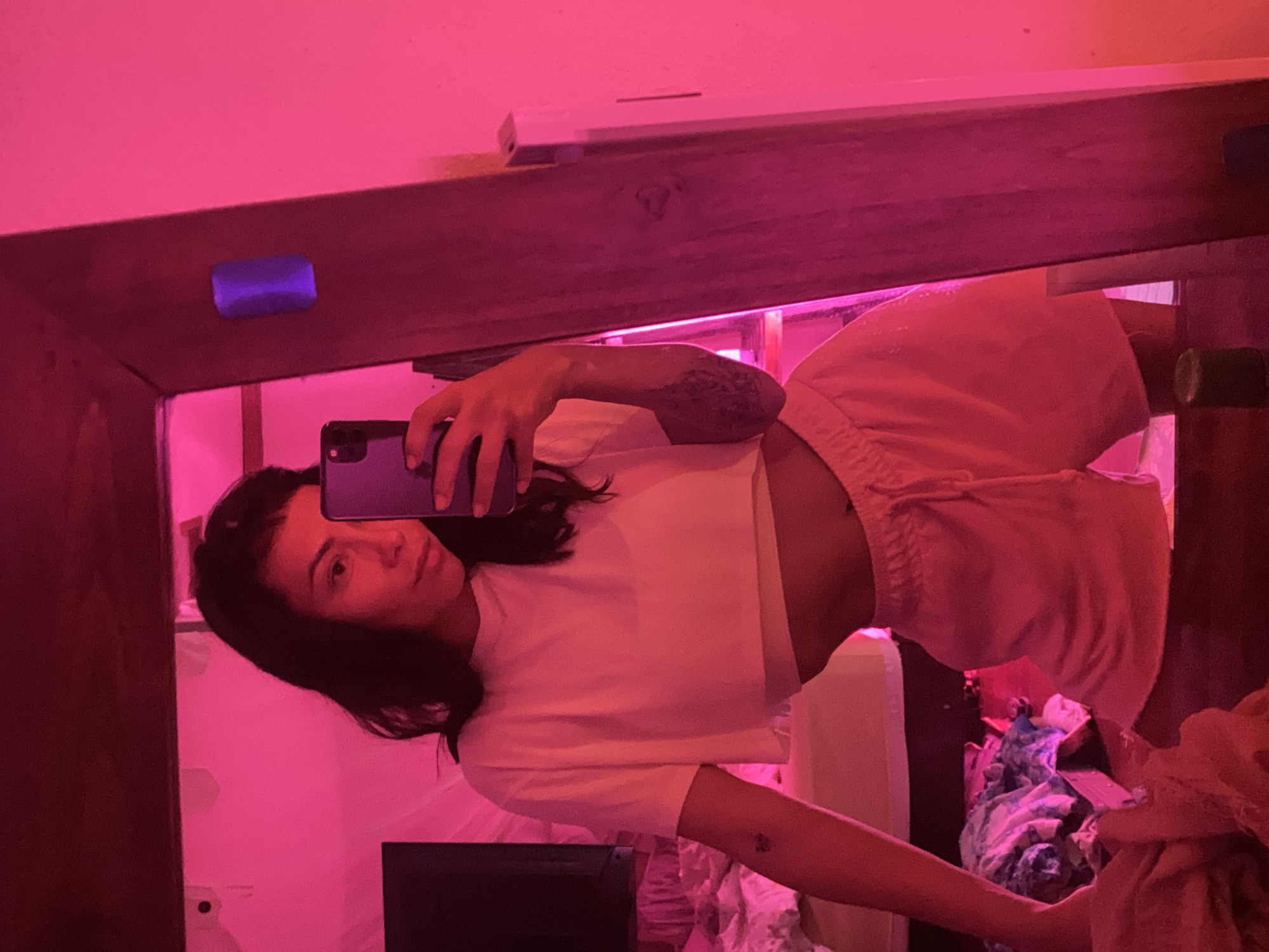 Mirror selfie moment in Ko Pha-ngan, Thailand