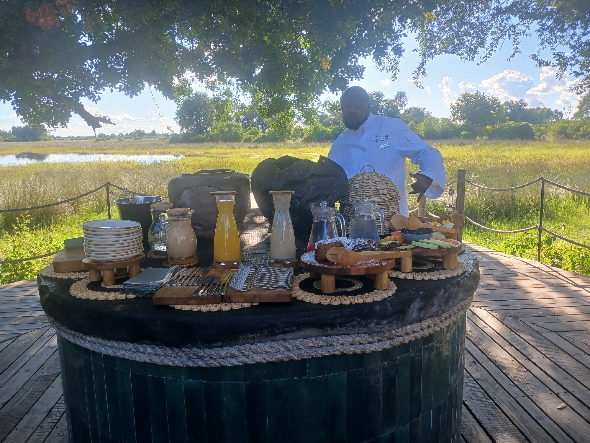 Outdoor breakfast buffet spotted in Nwanaeanoka, Botswana