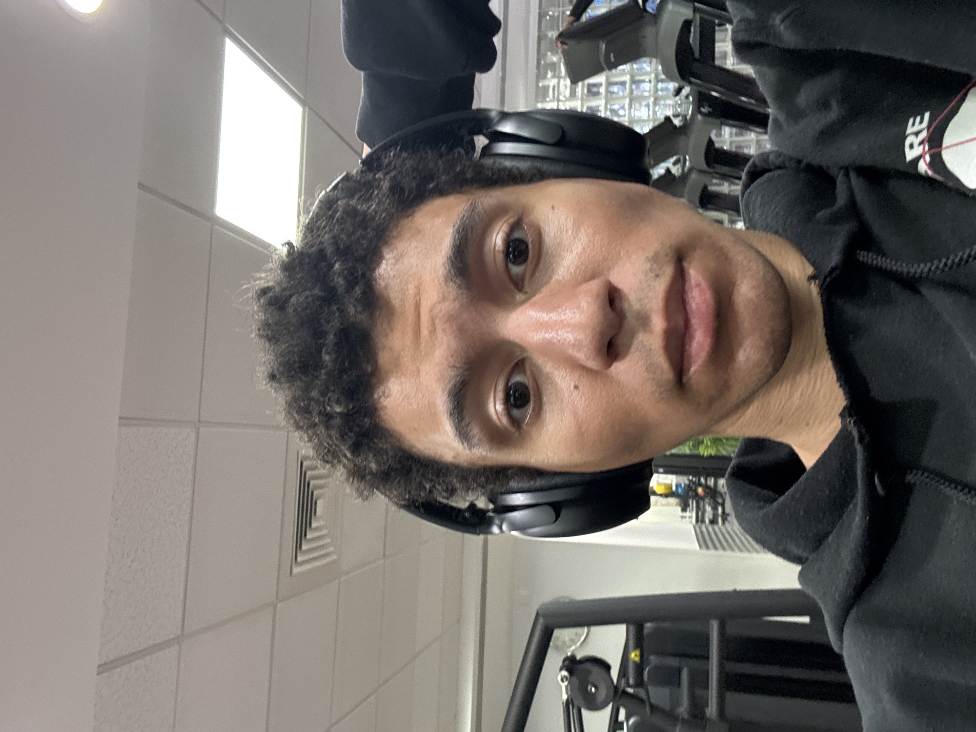 London gym session documented across facility areas