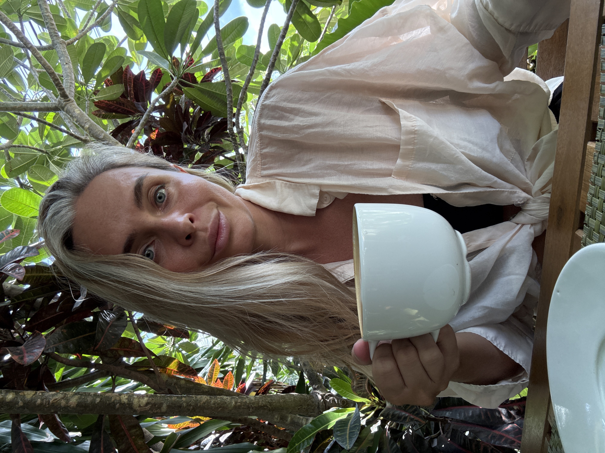 Lazy Ko Samui morning: café coffee and beach time.