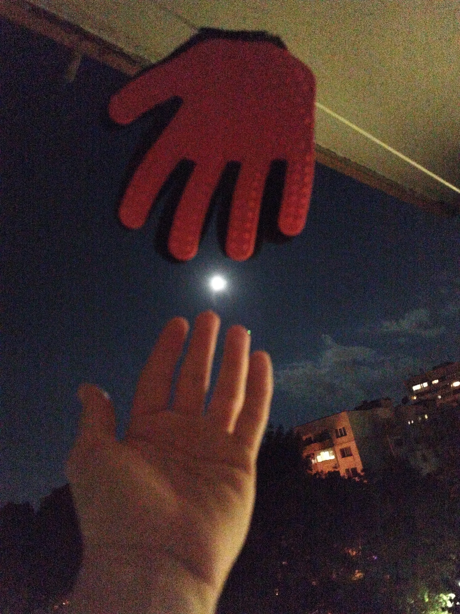 Red hand-shaped object spotted in Sofia night sky