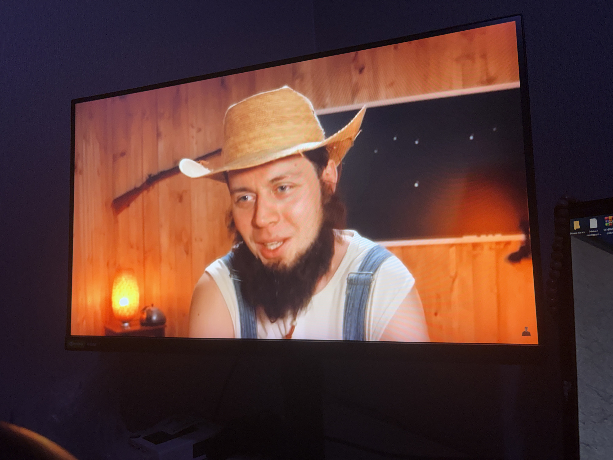 Russian YouTube show playing on a home screen in Kuvshinovo