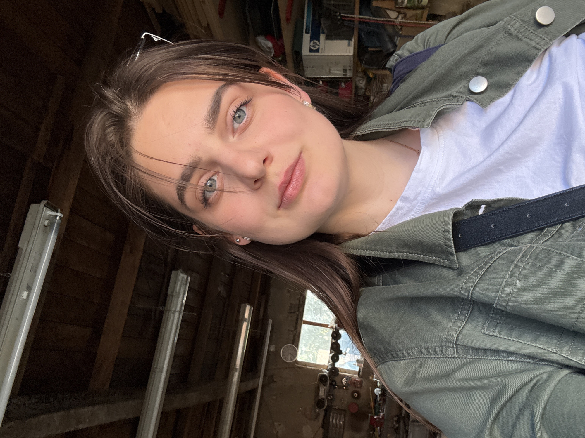 Woman documents daily life in Trnava garage workshop