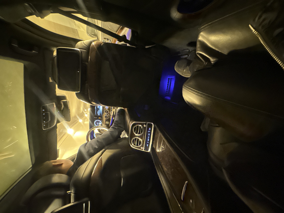 Luxury car ride documented through Moscow tunnel at night