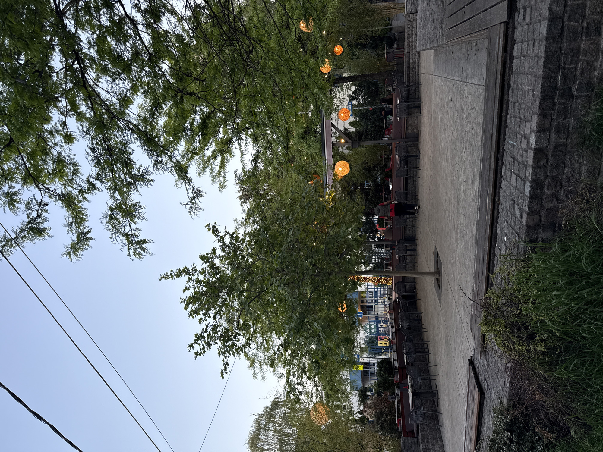 Evening dining scene captured in Belgrade's Vracar district