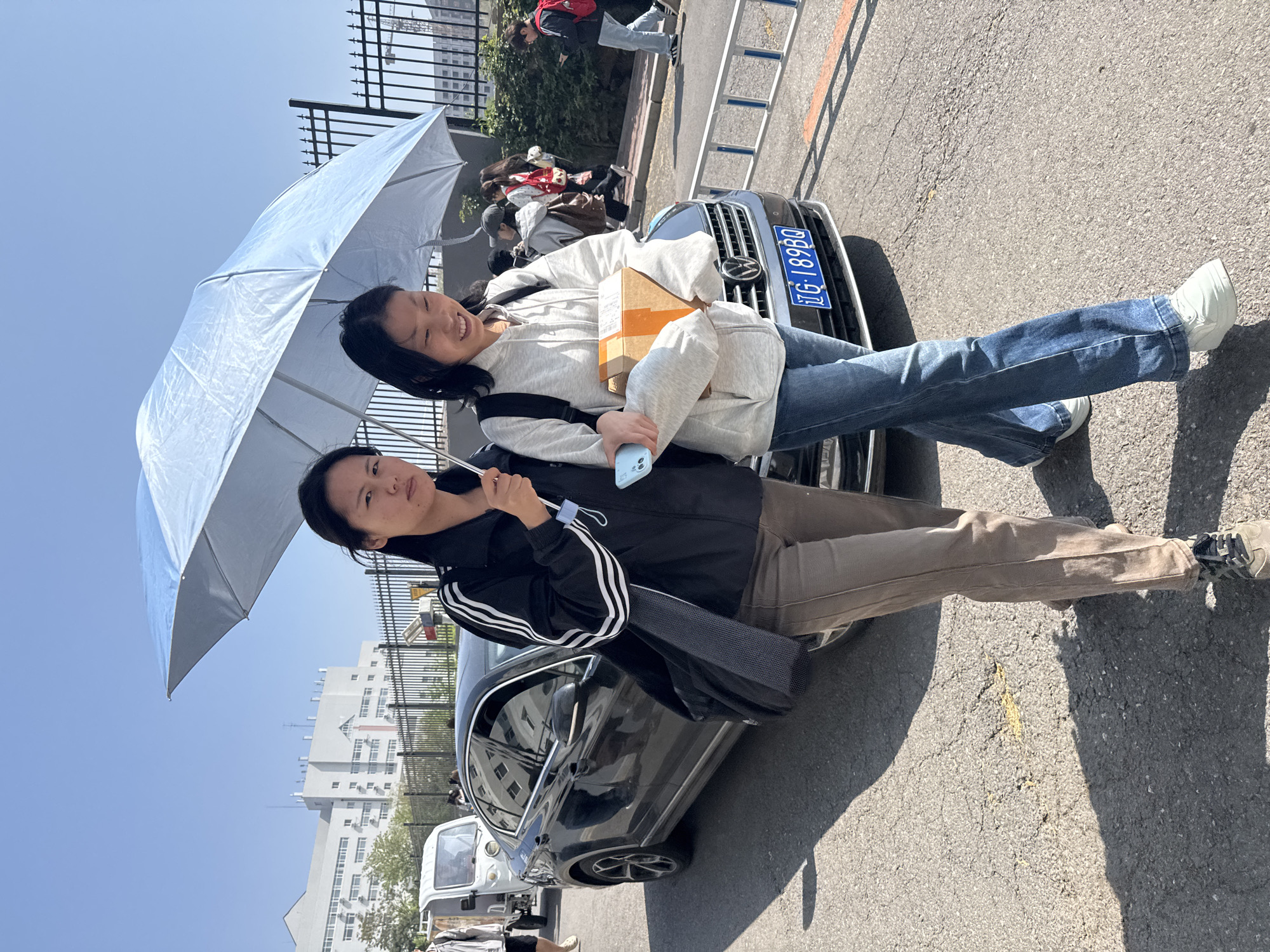 Late night casual gatherings observed across Zhongtun, China