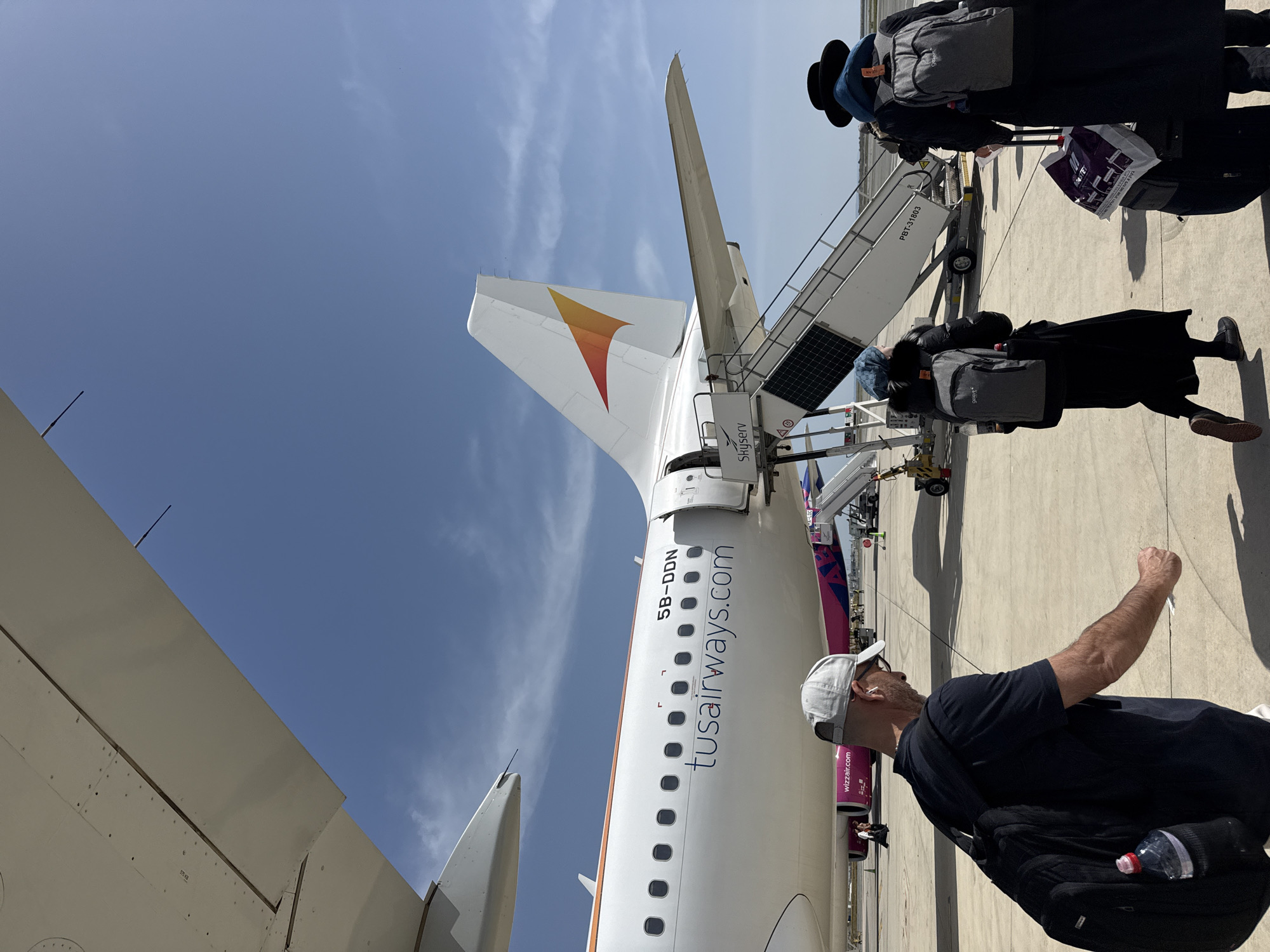 Morning aircraft operations captured at Larnaca airport