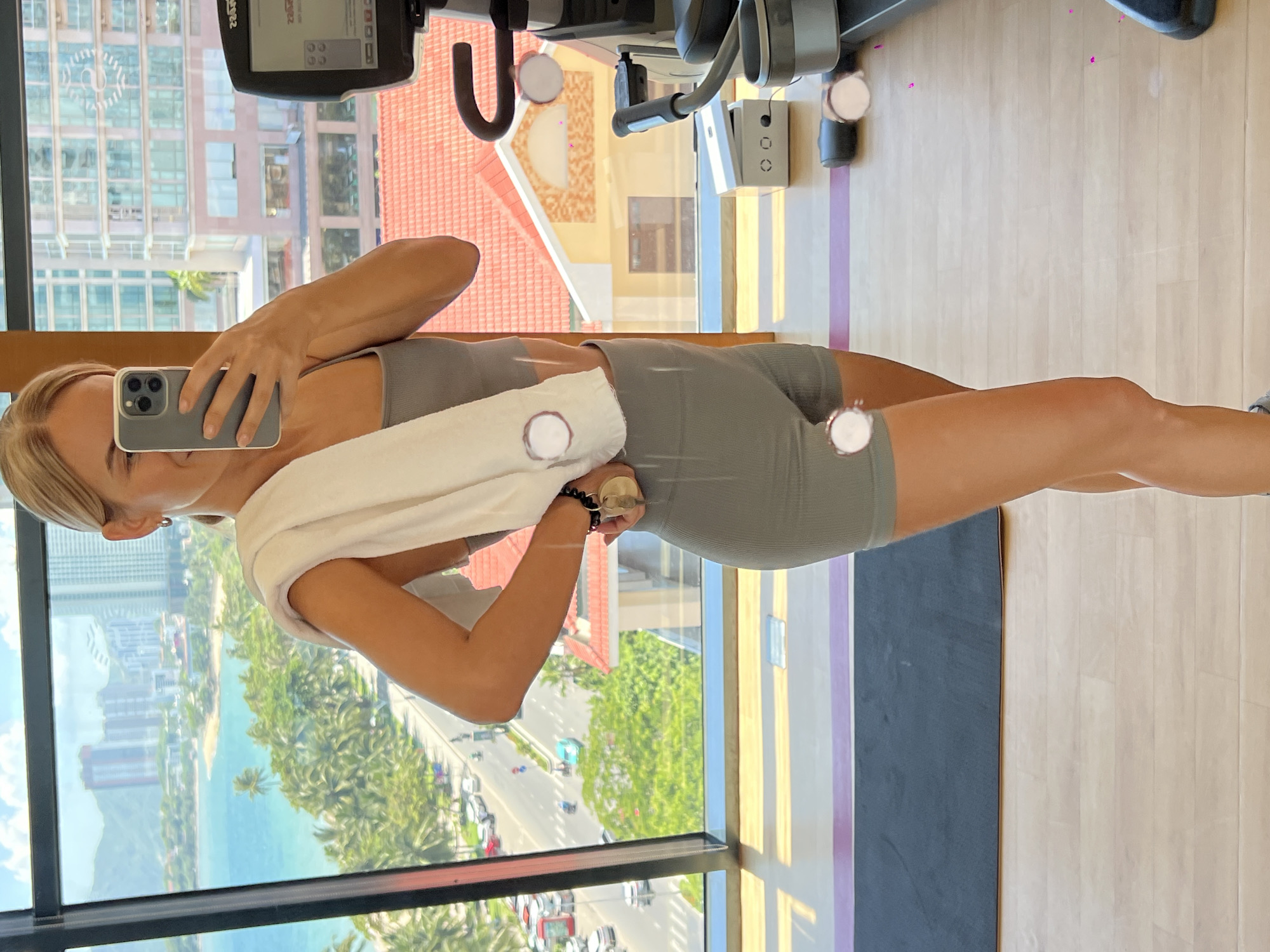 Morning gym session and city tour documented in Nha Trang