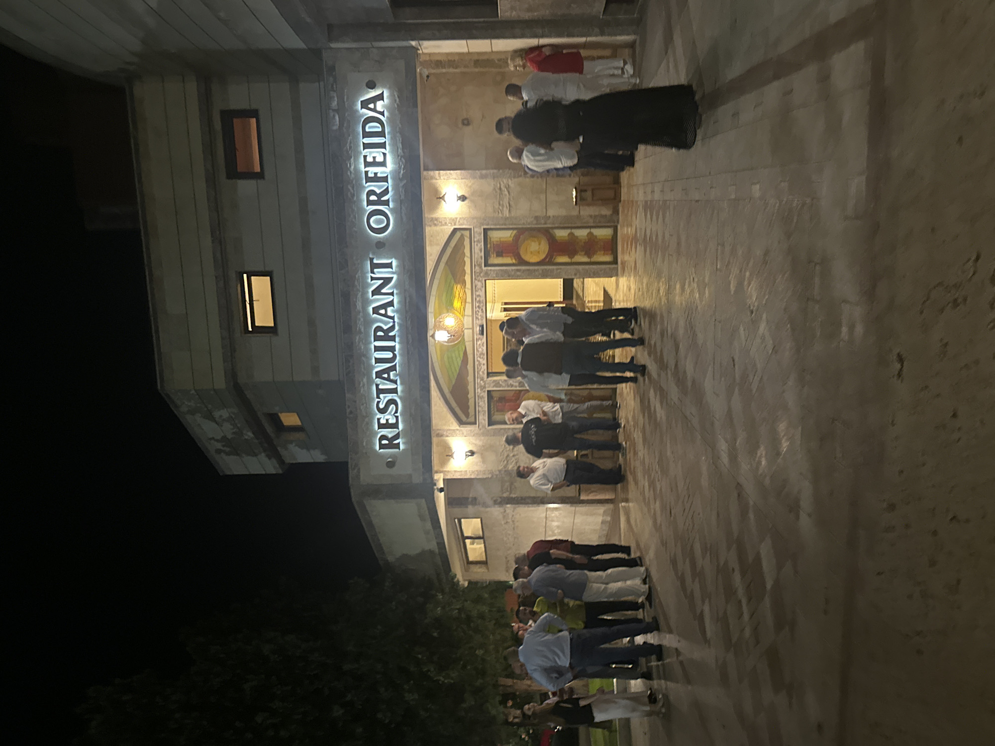 Luxury cars gather at Stara Zagora hotels and restaurants